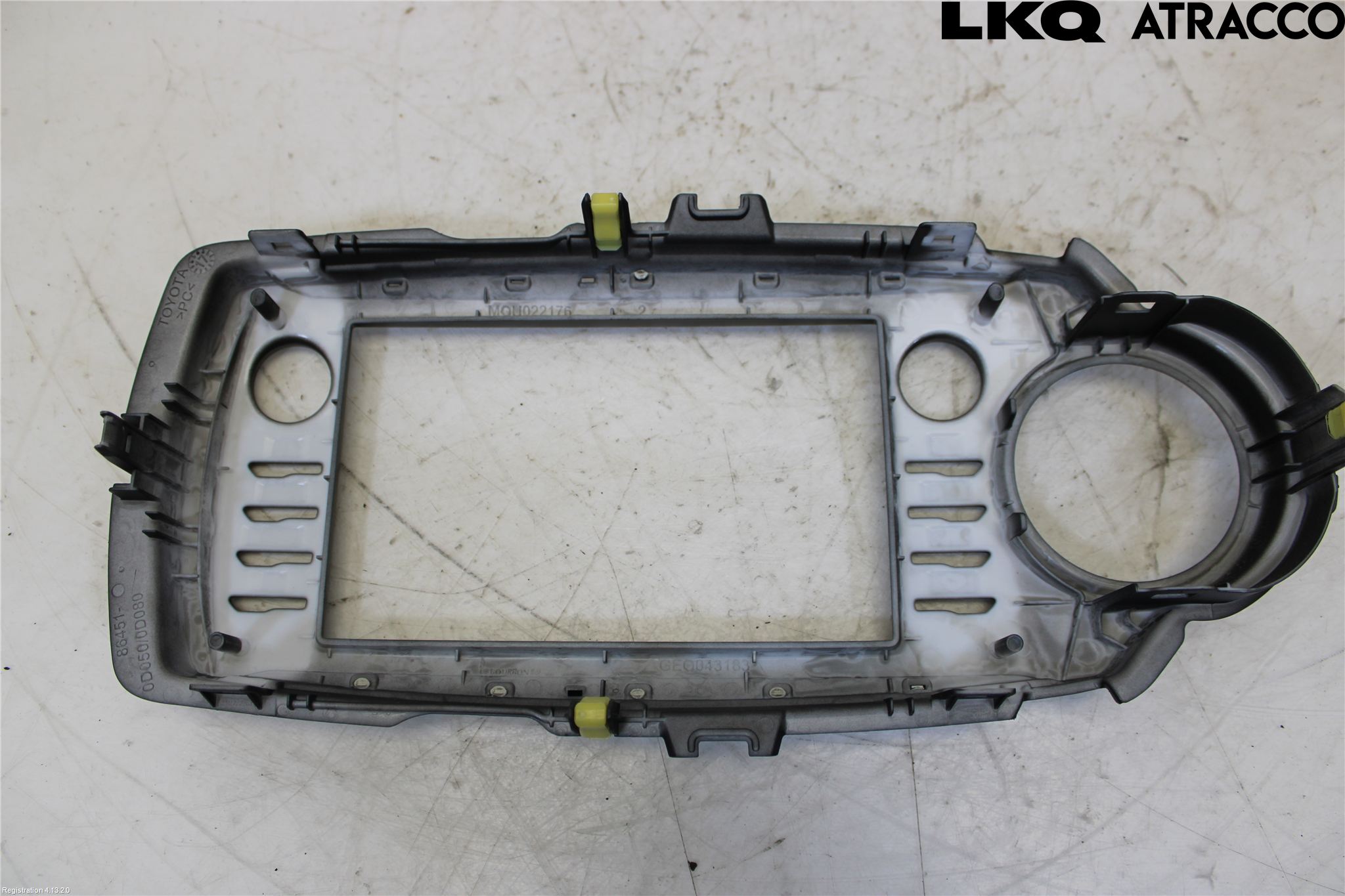 Toyota YARIS XP130 15-20 Instrument Ramme