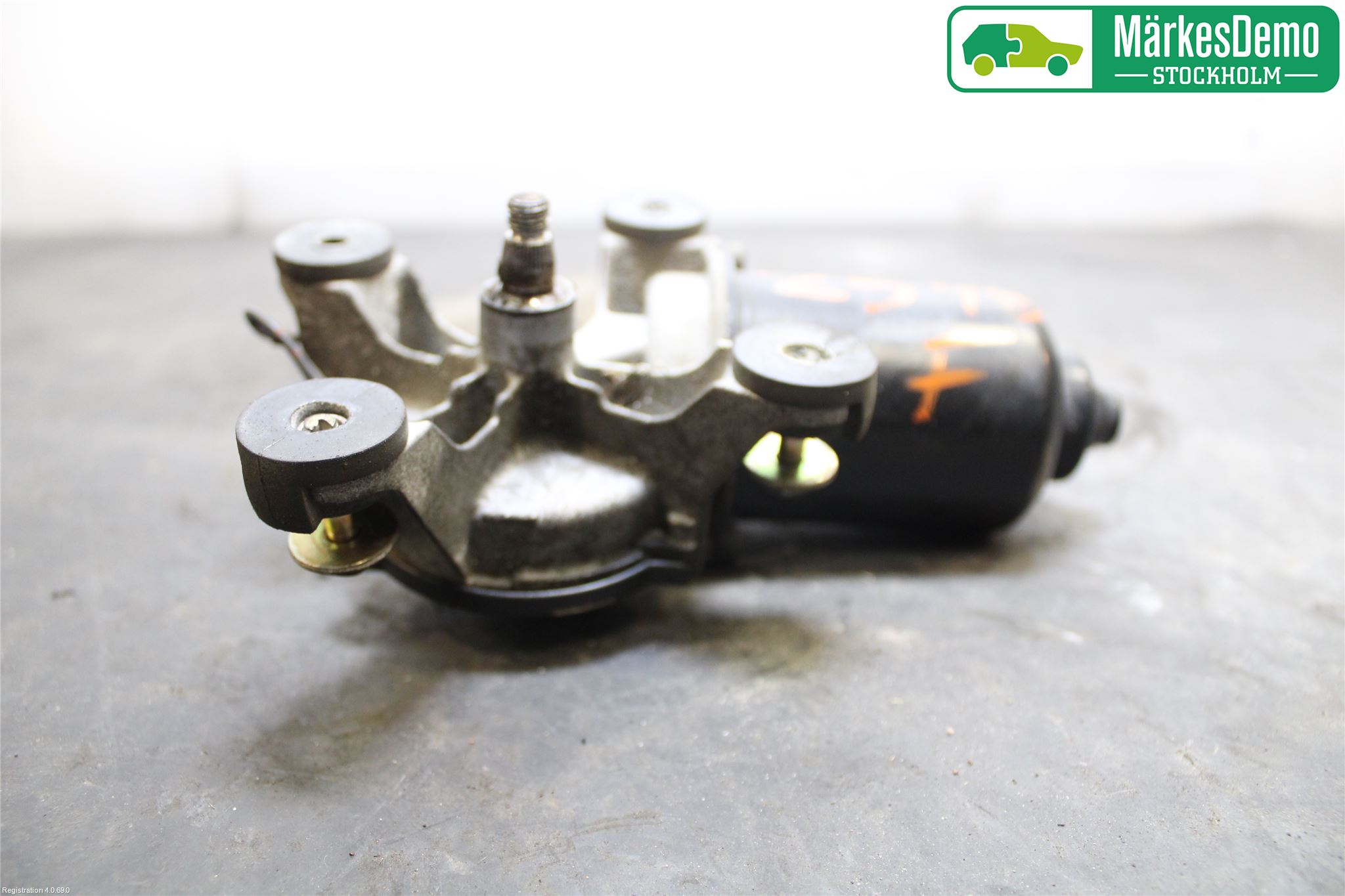 Mitsubishi PAJERO  99-06 Viskermotor Frontrute