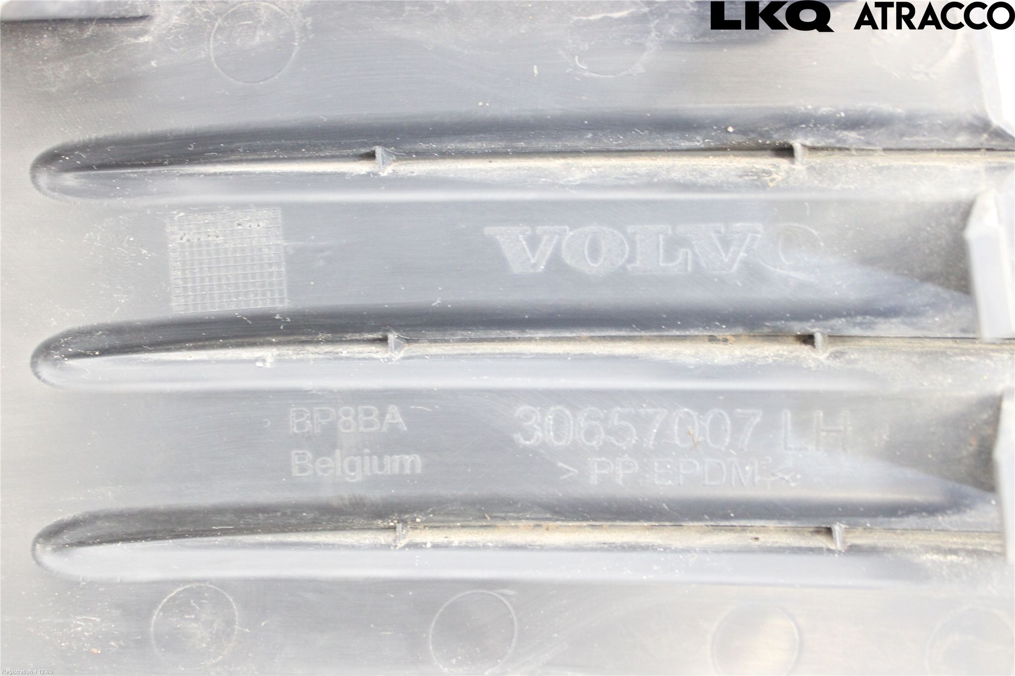 Volvo S40 04-07 Frontlykt Kurve-Tåkelys Ramme
