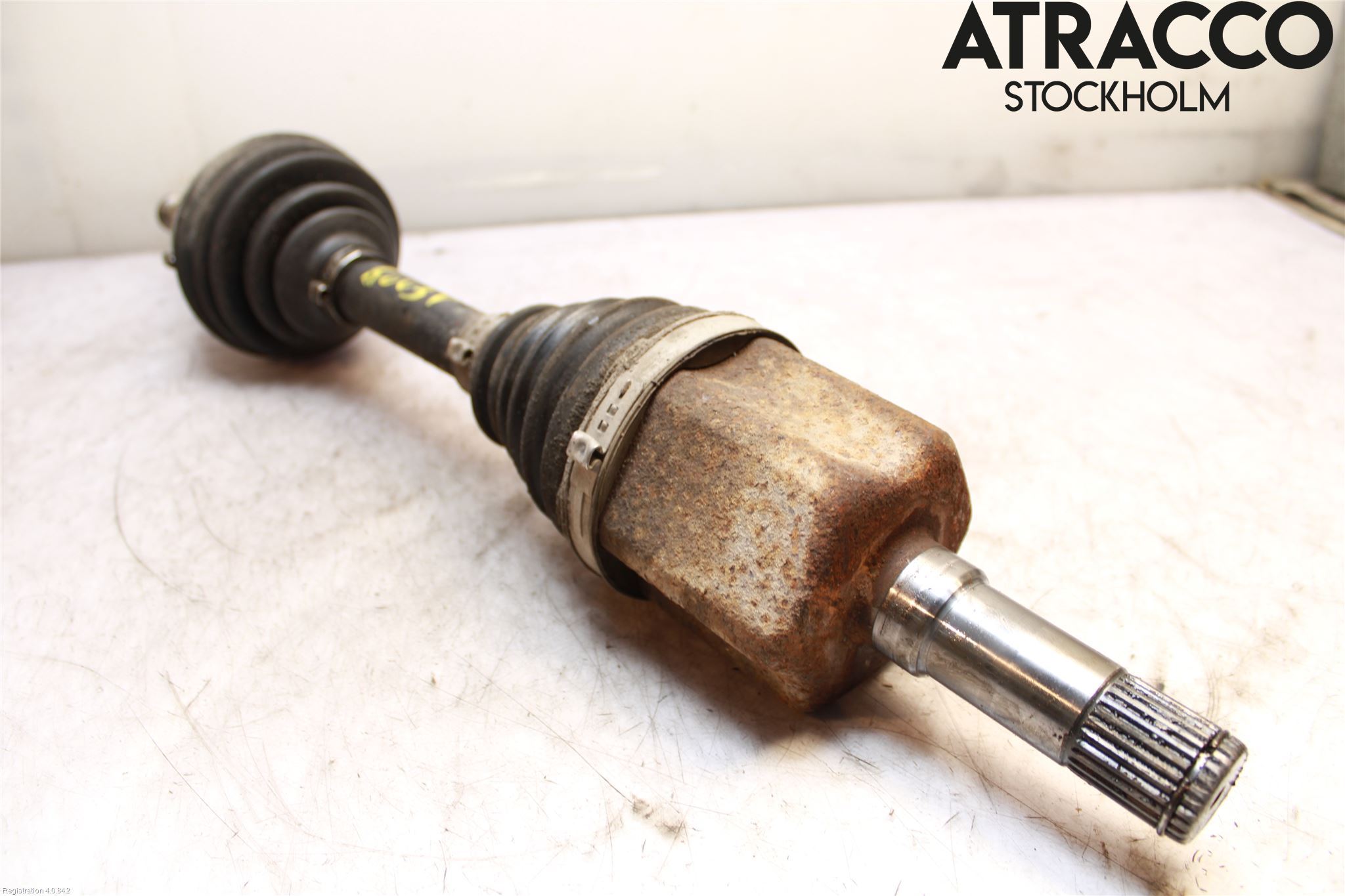 Saab 9-3 VER 2 Drivaksel Foran Kompl Venstre
