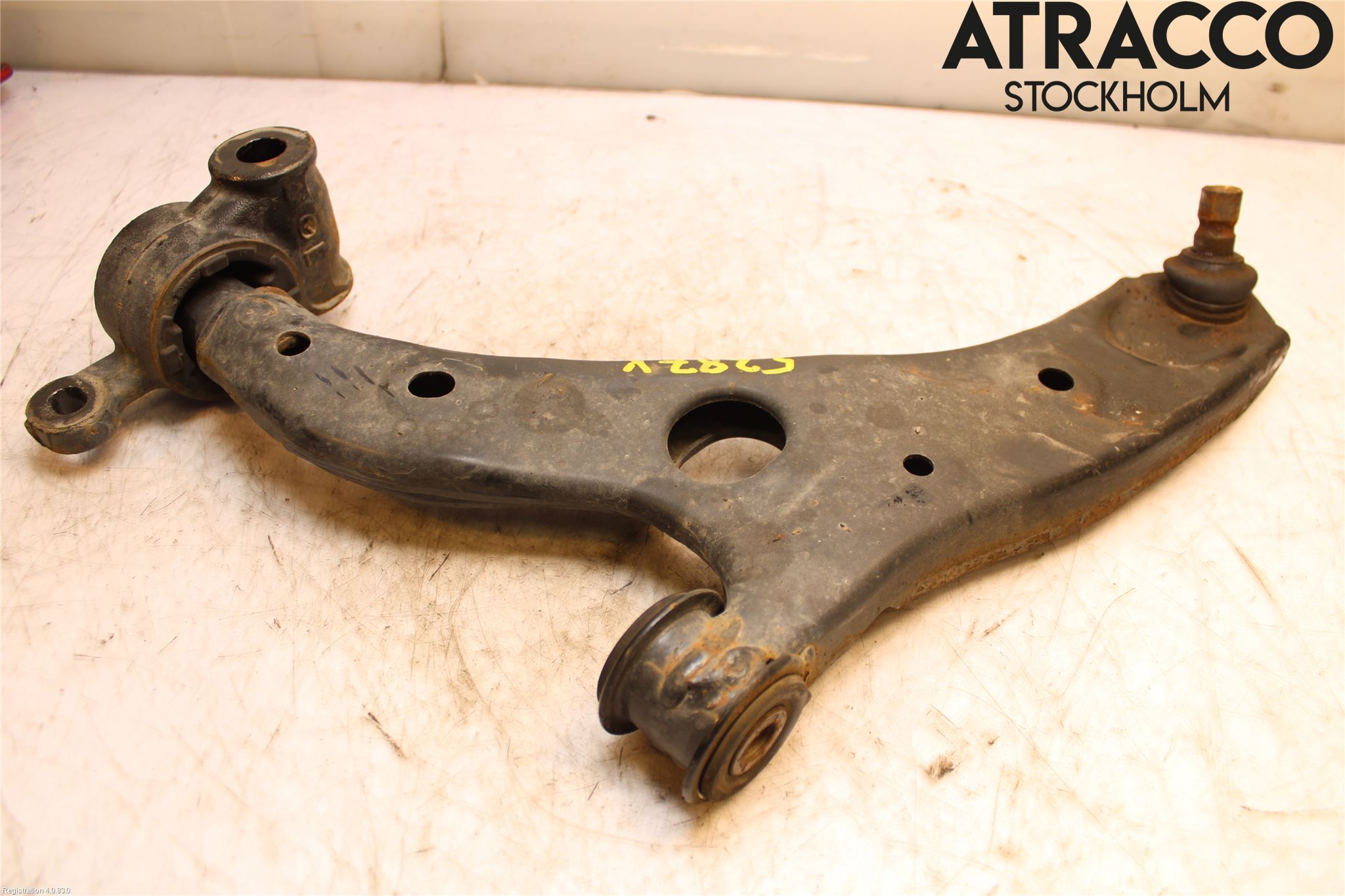 Mazda 3 III 14-19 Bærearm Foran Venstre Nedre