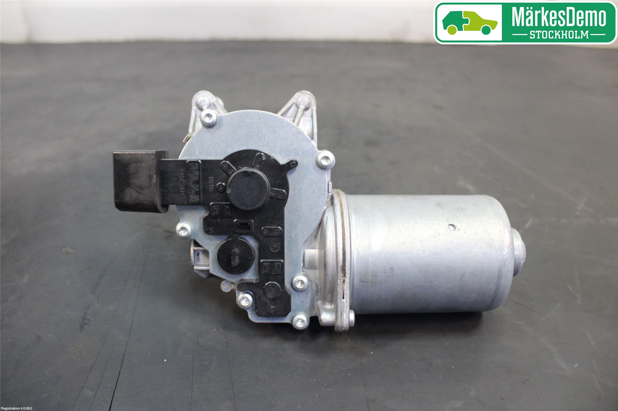 BMW 3 E90/91 SED/TOU 05-12 Viskermotor Frontrute