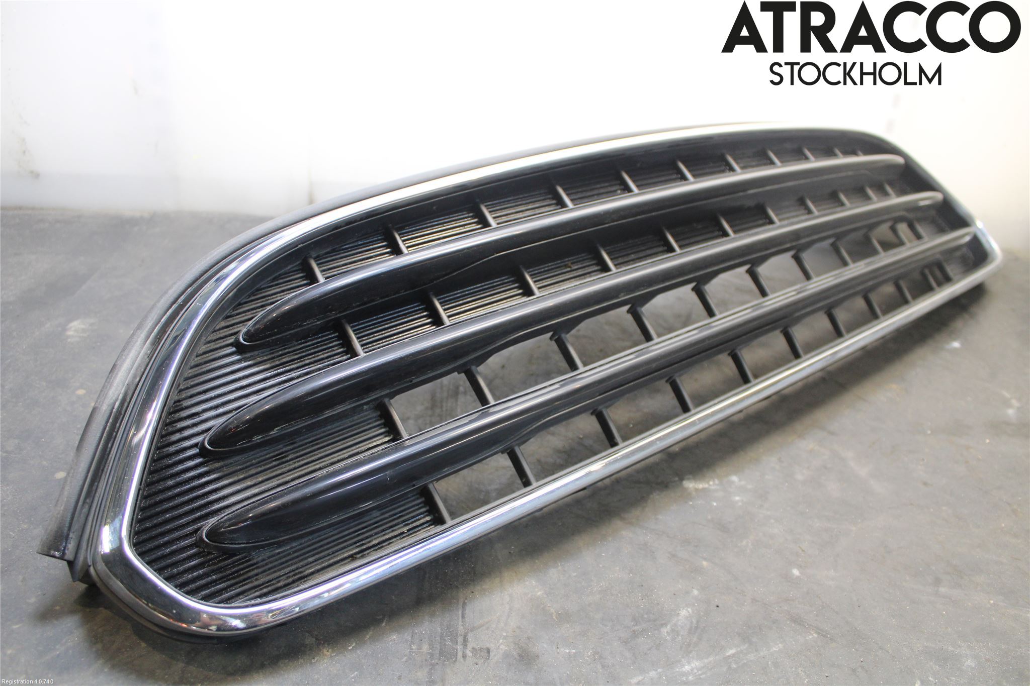 Mini COUNTRYMAN F60 17-23 Grill Komplett