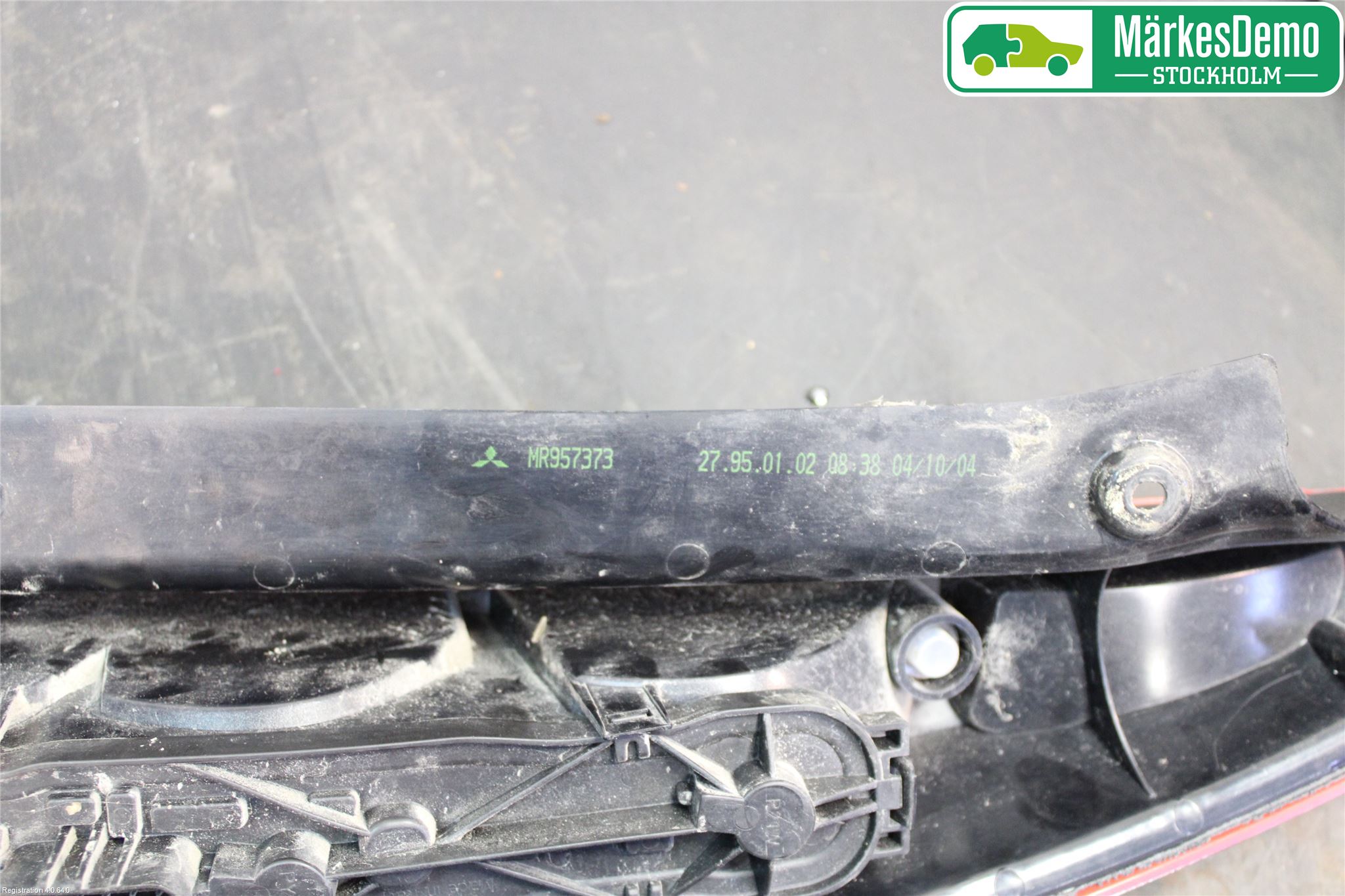 Mitsubishi COLT   04-08 Baklykt Venstre