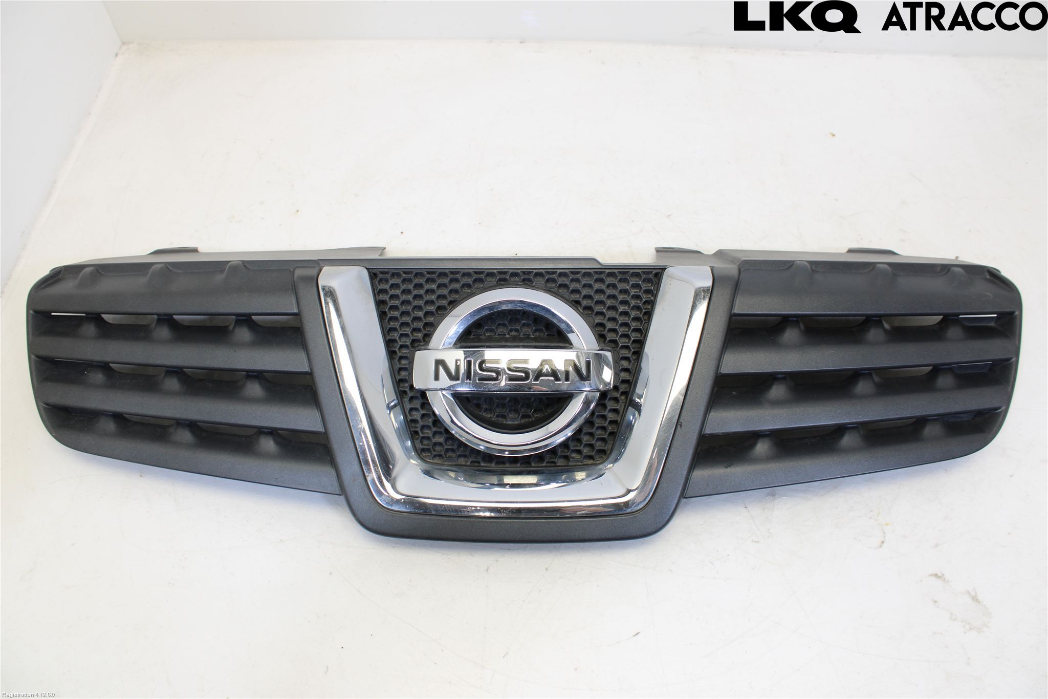 Nissan QASHQAI   07-10 Grill Komplett