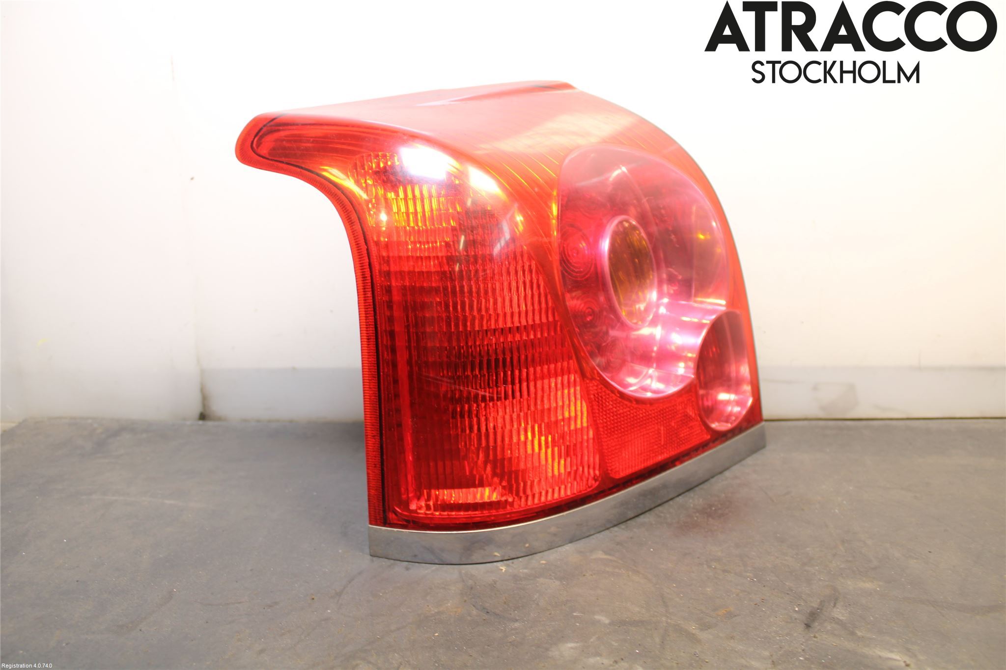 Toyota AVENSIS 03-06 Baklykt Venstre