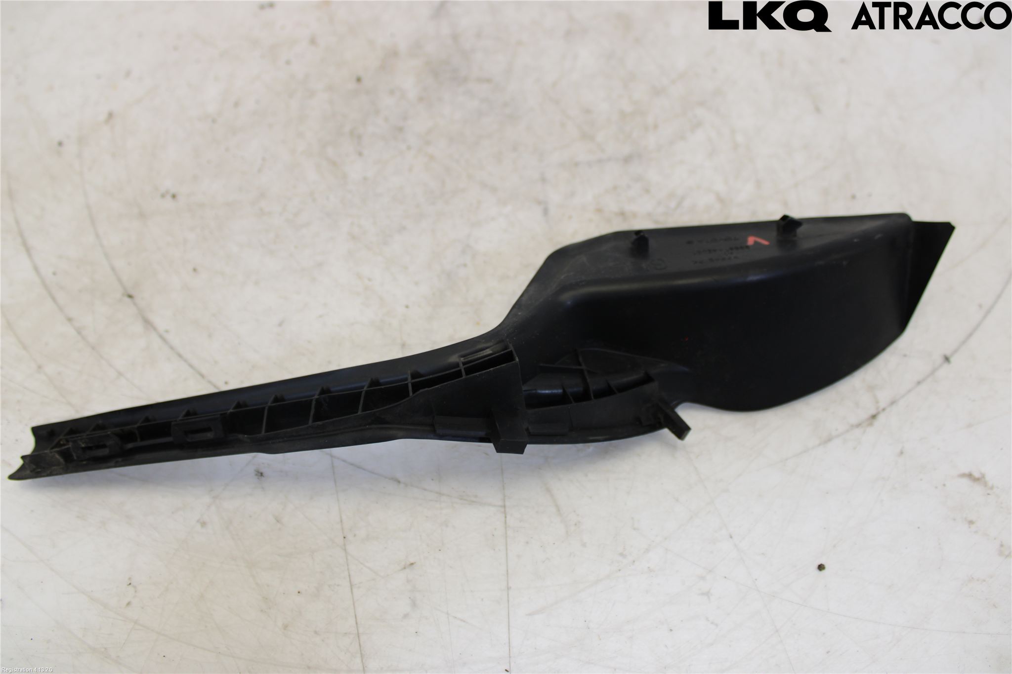 Toyota RAV4 19- Visker Deksel-Grill-Under Frr