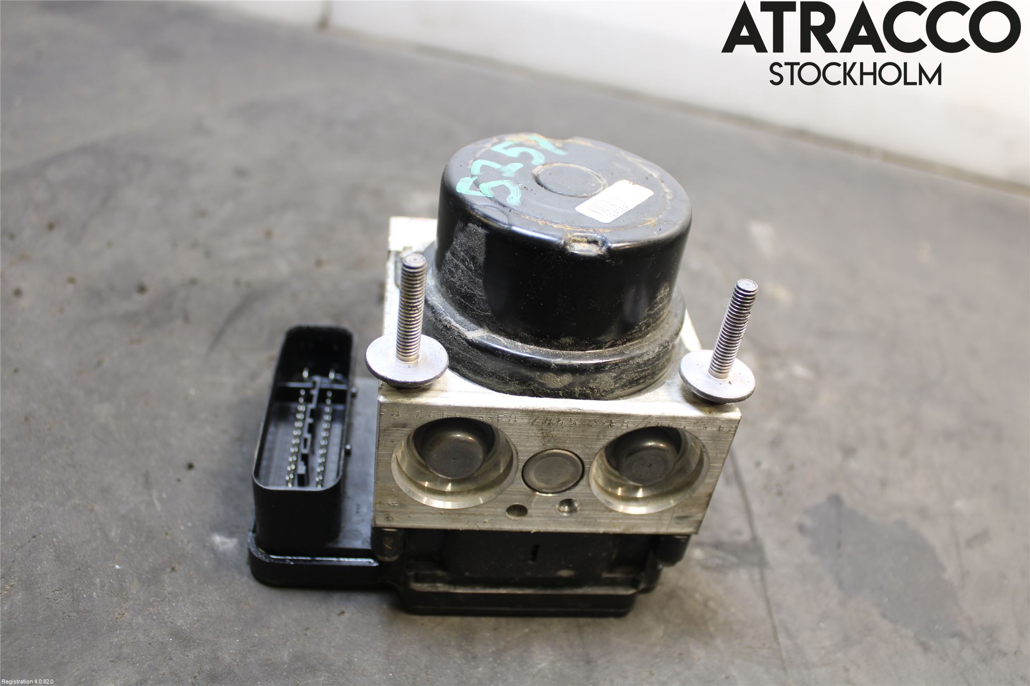 Toyota YARIS XP130 12-14 Abs Hydraulikkaggregat