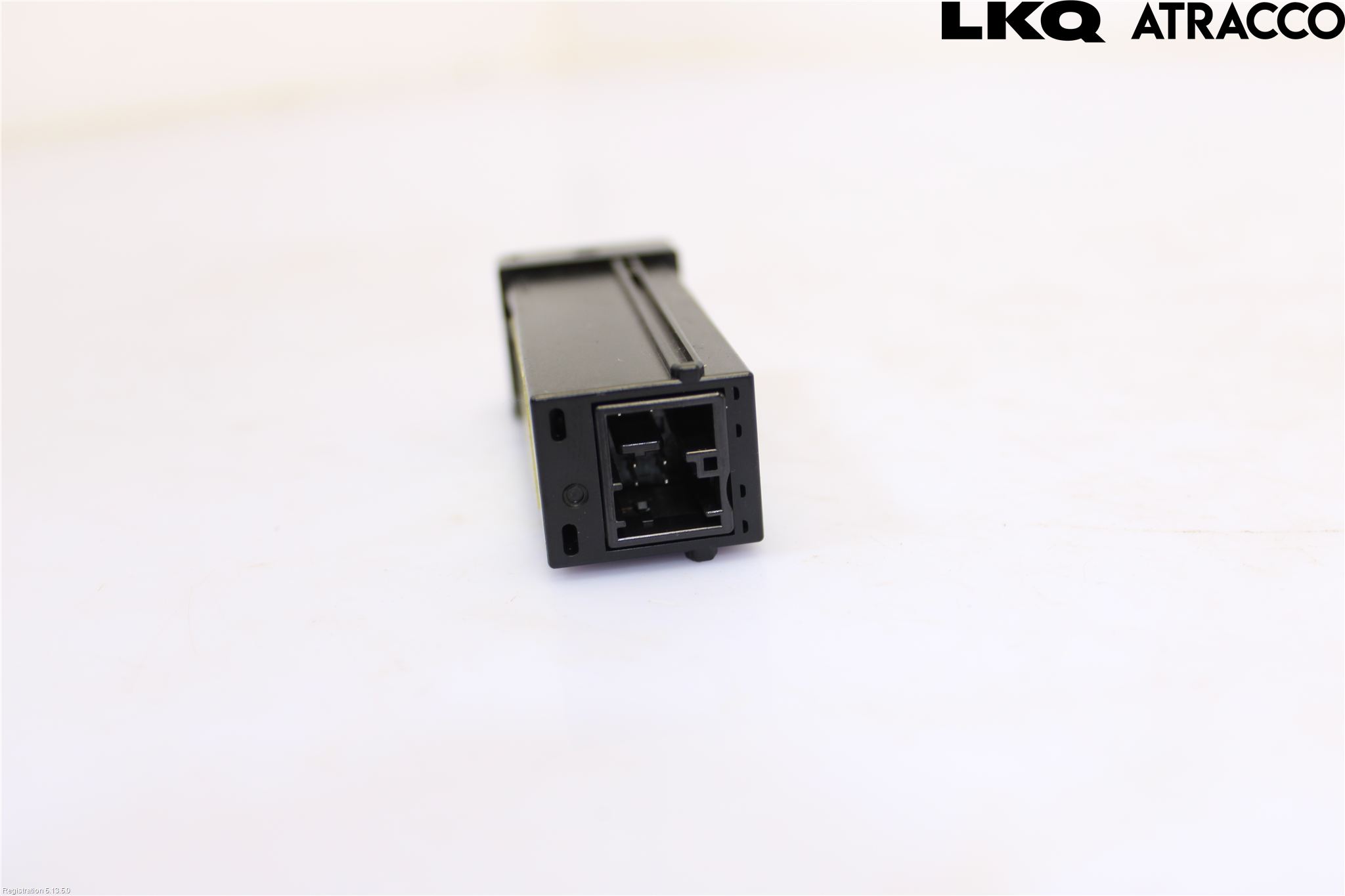 Toyota AYGO X AB70 22- Usb Connection