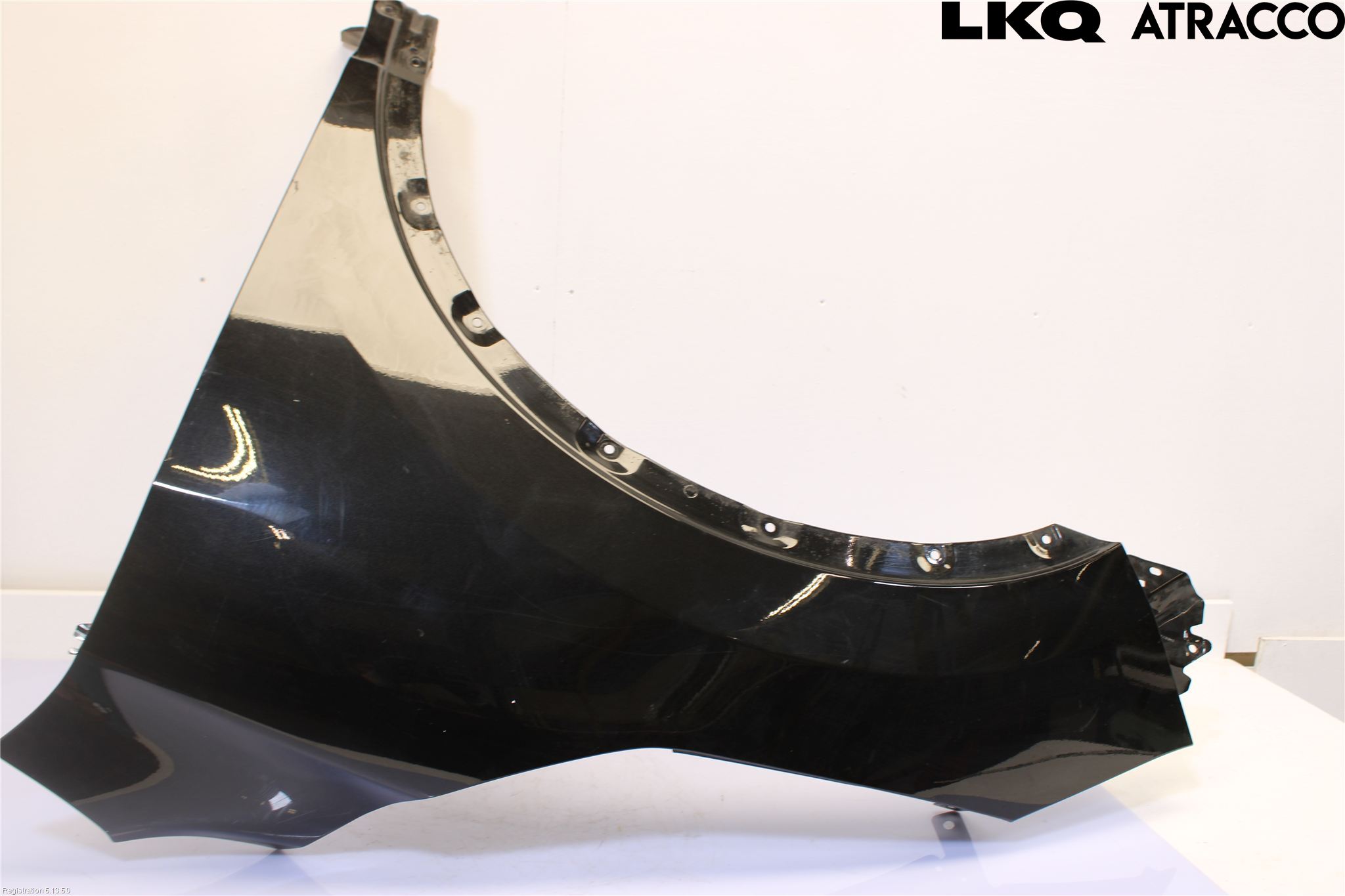 Nissan QASHQAI 14-17 Skjerm Foran Venstre