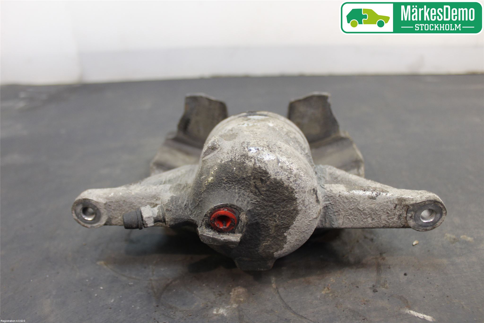 Volkswagen VW PASSAT 15-19 Bremsecaliper Foran Høyre