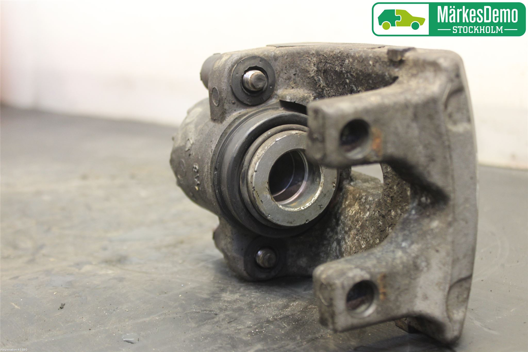 BMW 5 E60/61 Sed/Tou 02-10 Bremsecaliper Bak Høyre