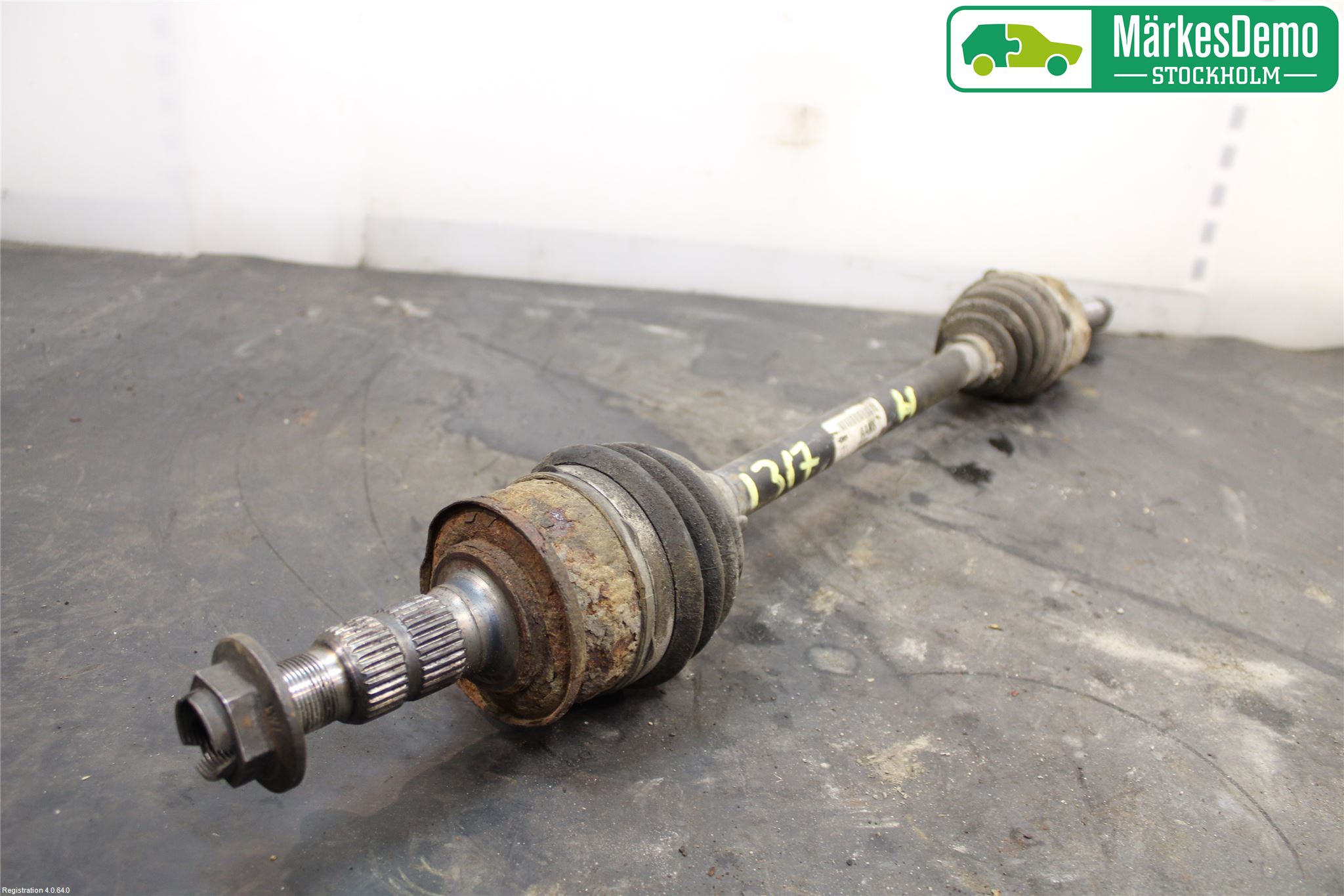 Opel INSIGNIA 09-16 Drivaksel Bak Kompl Venstre