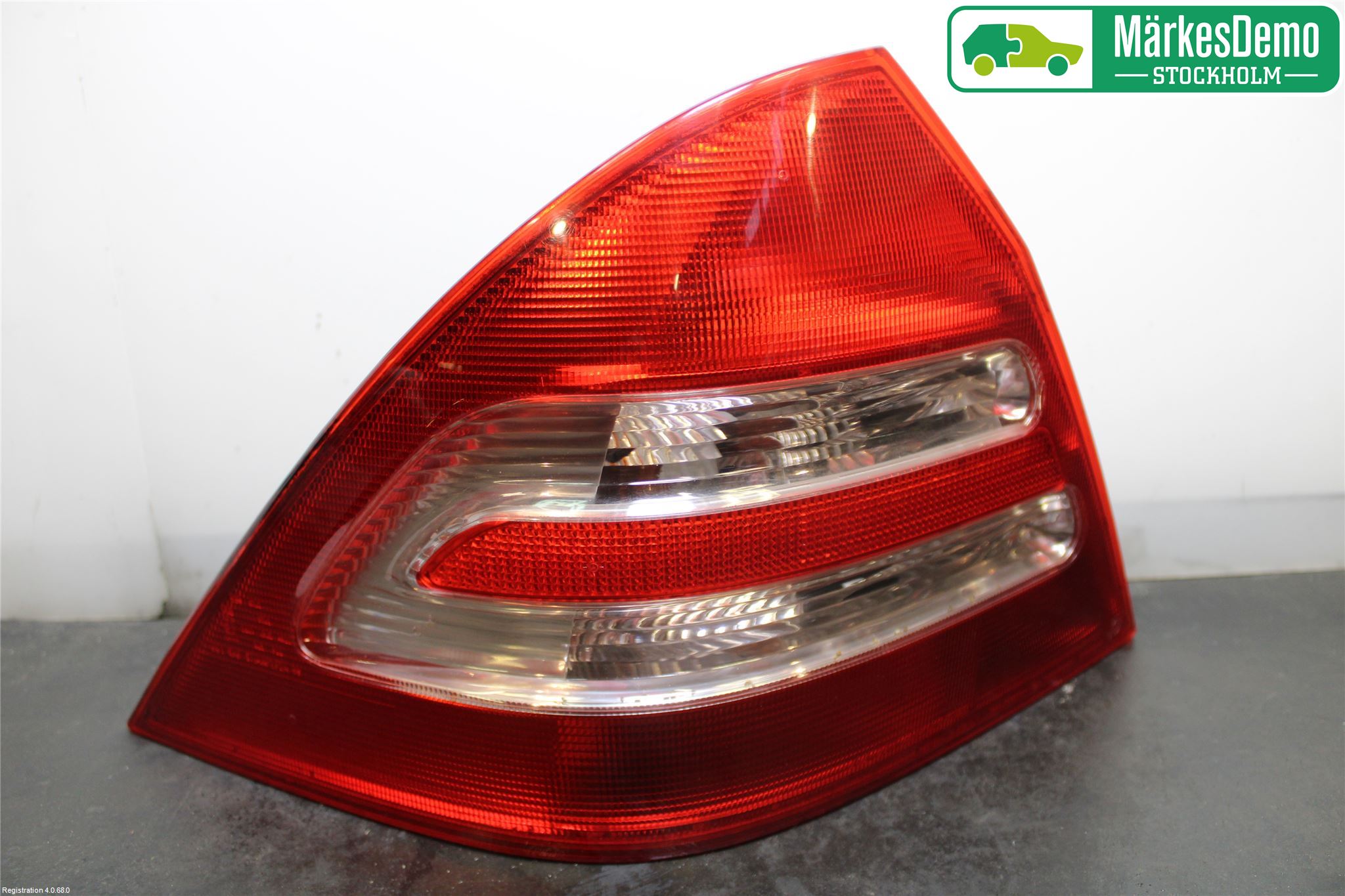 Mercedes-Benz MB C (203) 00-07 Baklykt Venstre