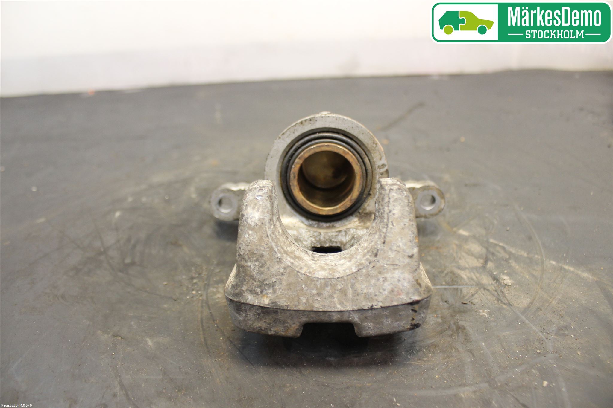 Toyota RAV4 13-18 Bremsecaliper Bak Høyre