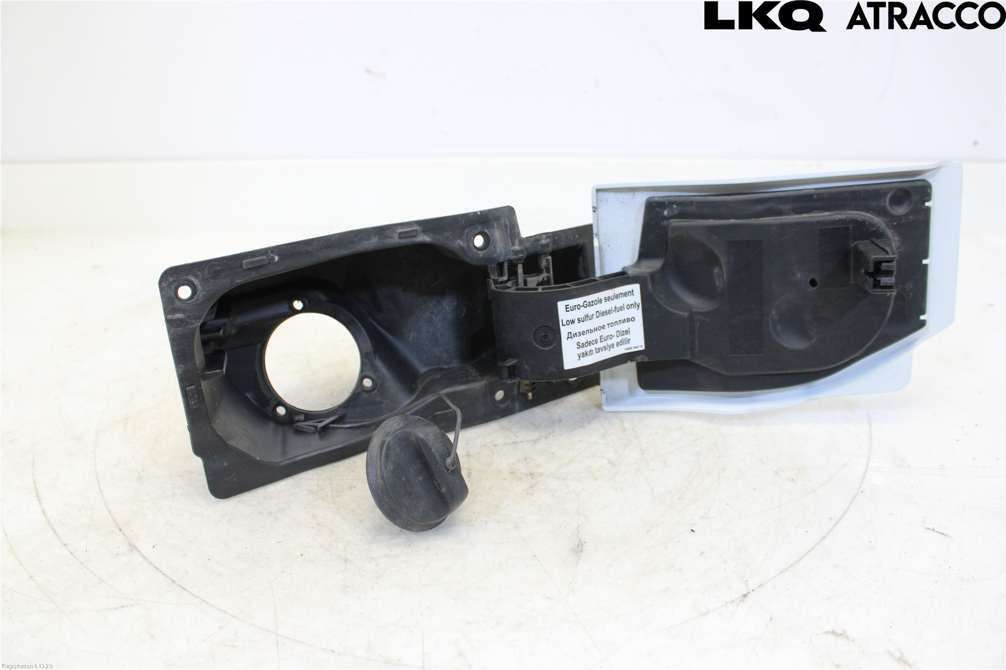Opel VIVARO 15-19 Drivstoff Tankluke