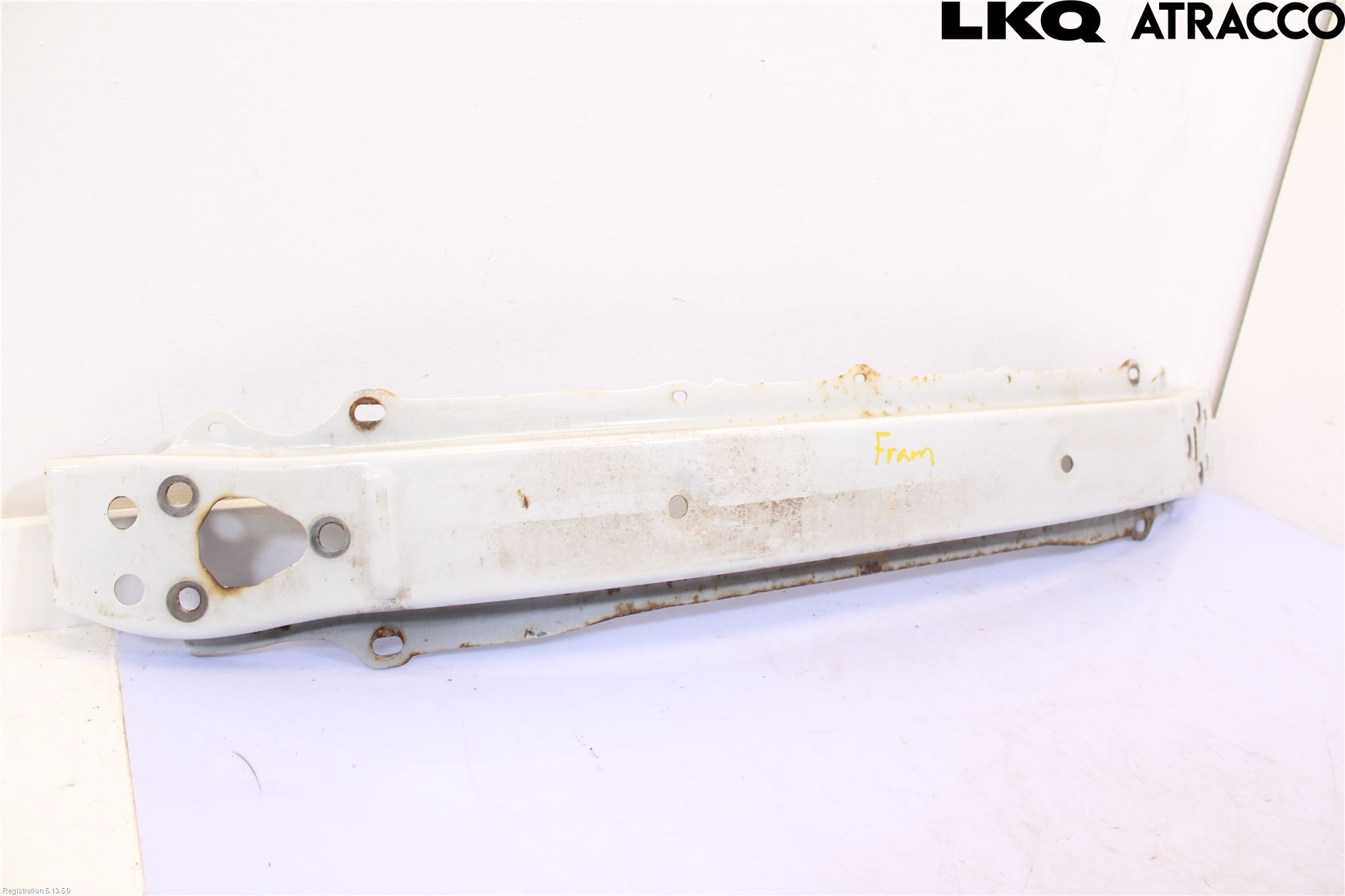 Toyota YARIS XP130 12-14 Støtfanger Foran Bjelke