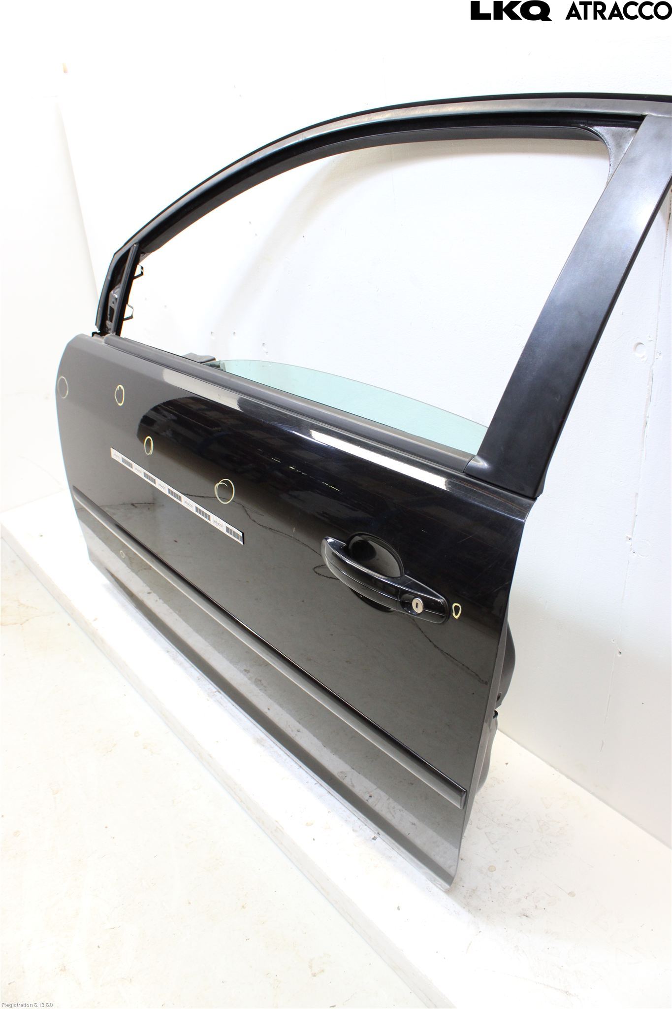 Ford FOCUS     04-07 Dør 4D Foran Venstre