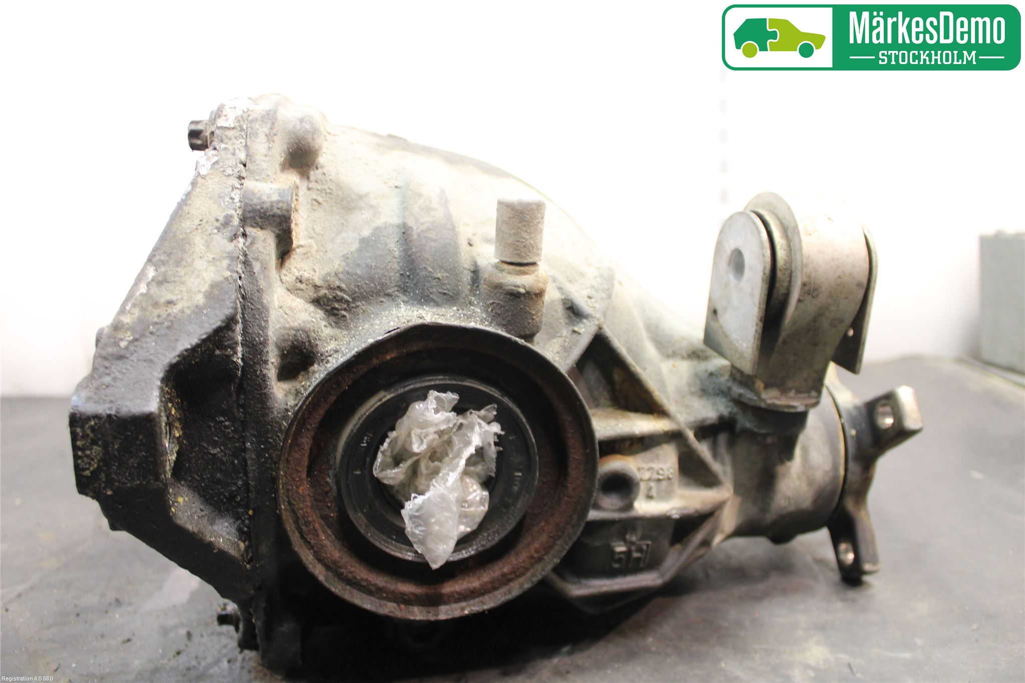 Mercedes-Benz MB E-KLASS (W212) 09-16 Bakaksel Kardang Bak -Diff