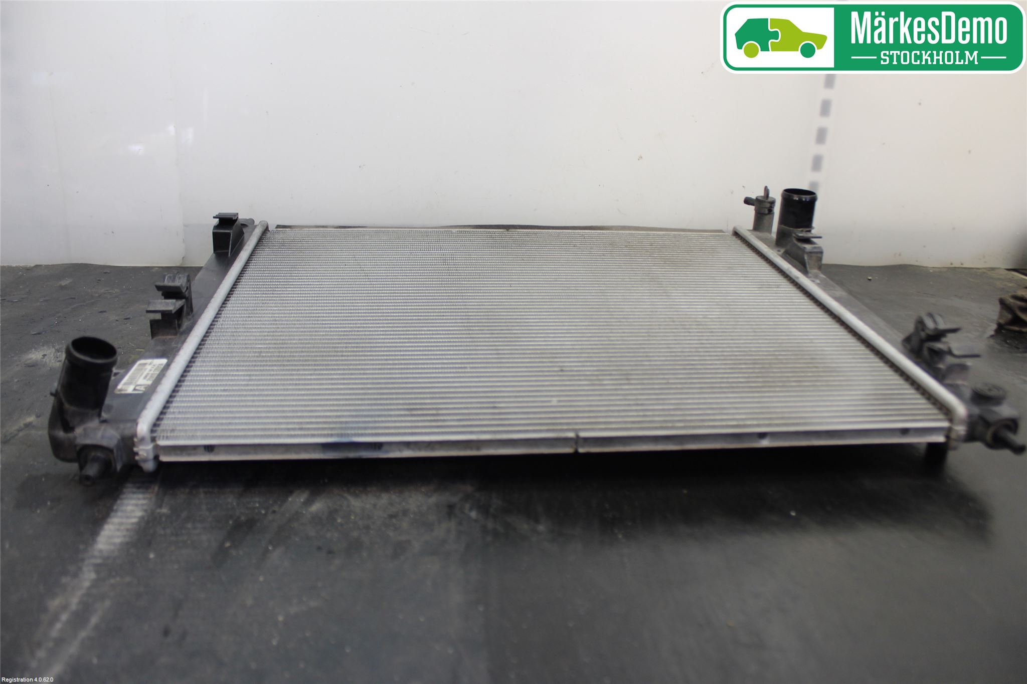Nissan PULSAR Radiator Automat