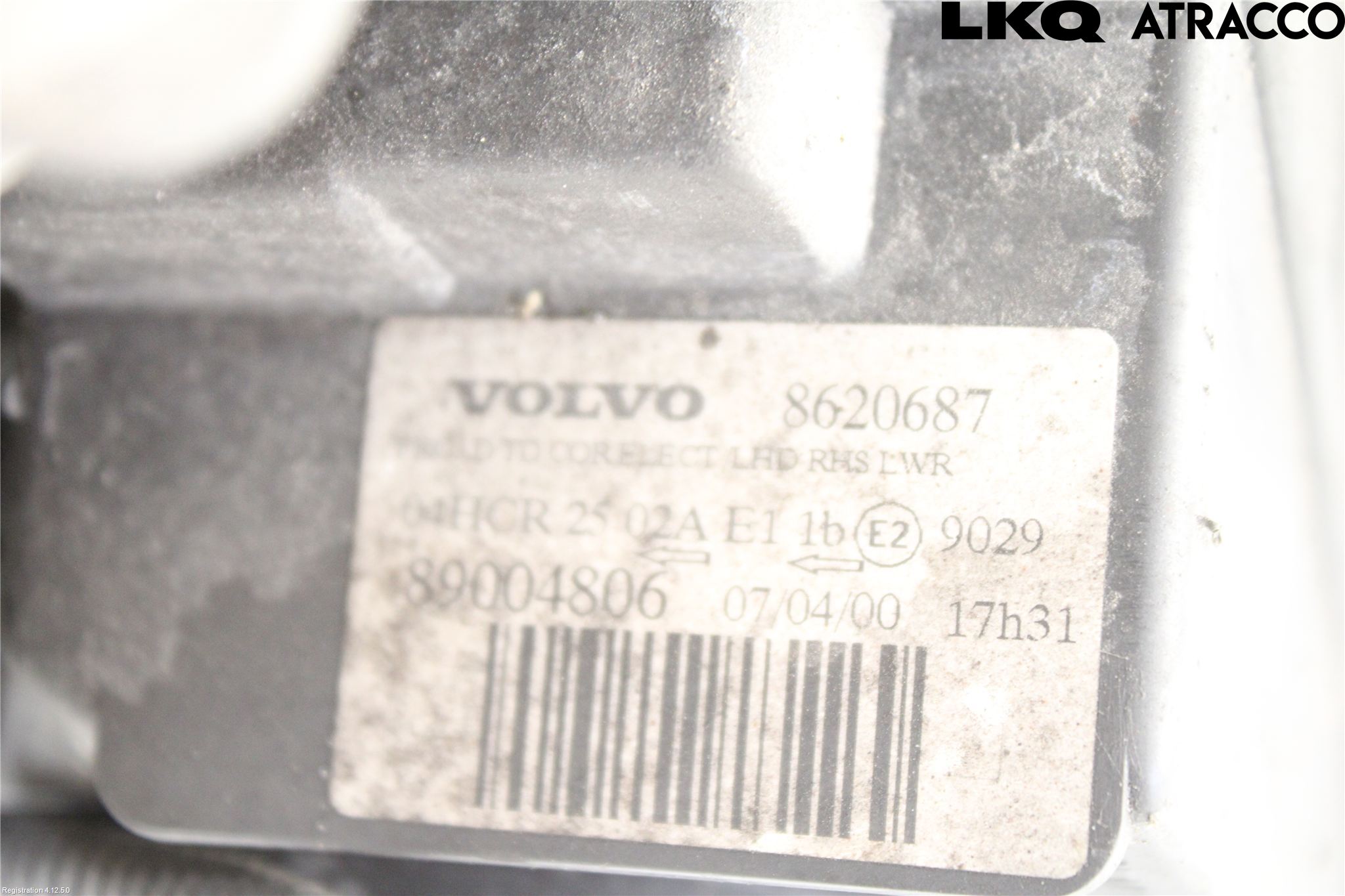 Volvo XC70 01-04 Frontlykter