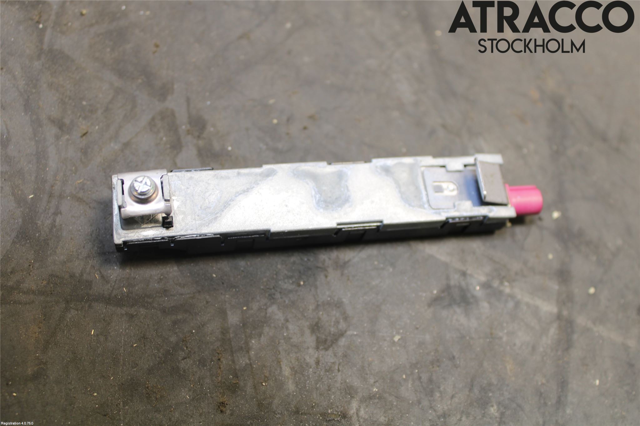 Volkswagen VW GOLF / E-GOLF VII 13-20 Stereo Antenneforsterker