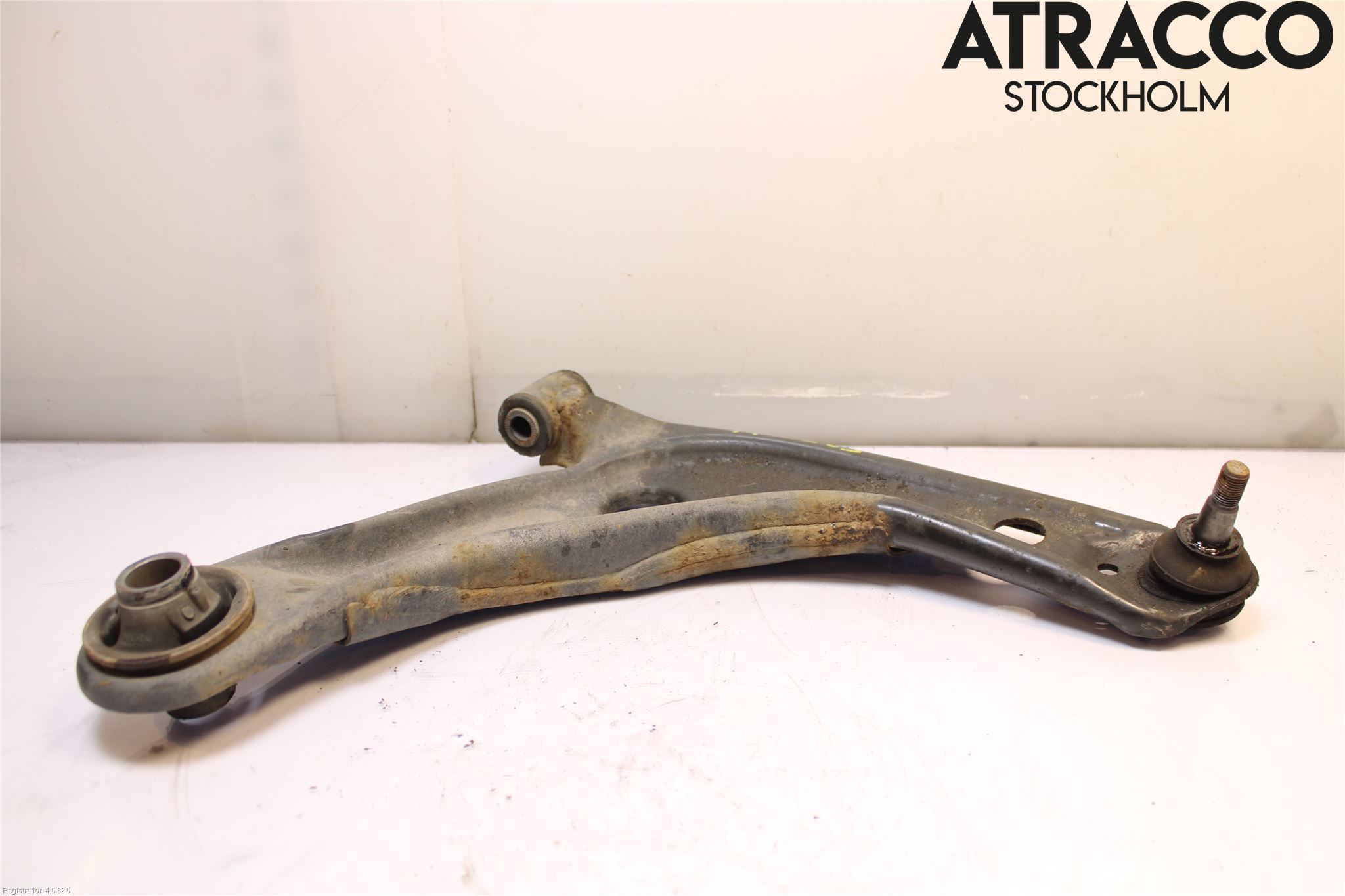 Toyota YARIS XP130 15-20 Bærearm Foran Høyre Nedre