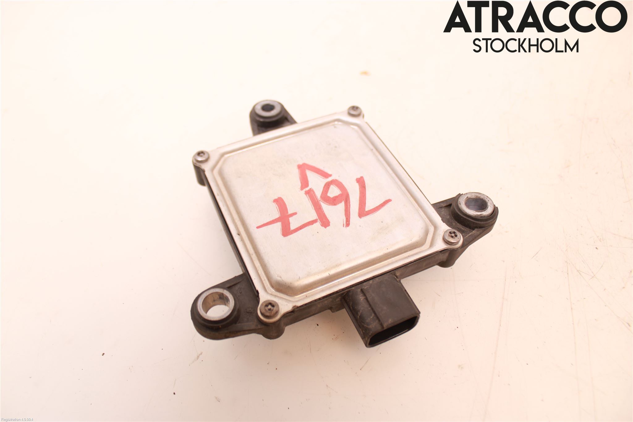 Mitsubishi OUTLANDER 13-21 Sensor Kollisjonsbeskyttelse