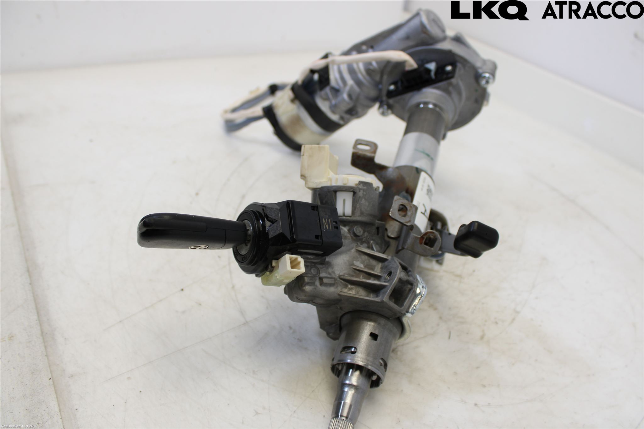 Toyota YARIS XP130 15-20 Rattakselaggregat Innebygd Servo