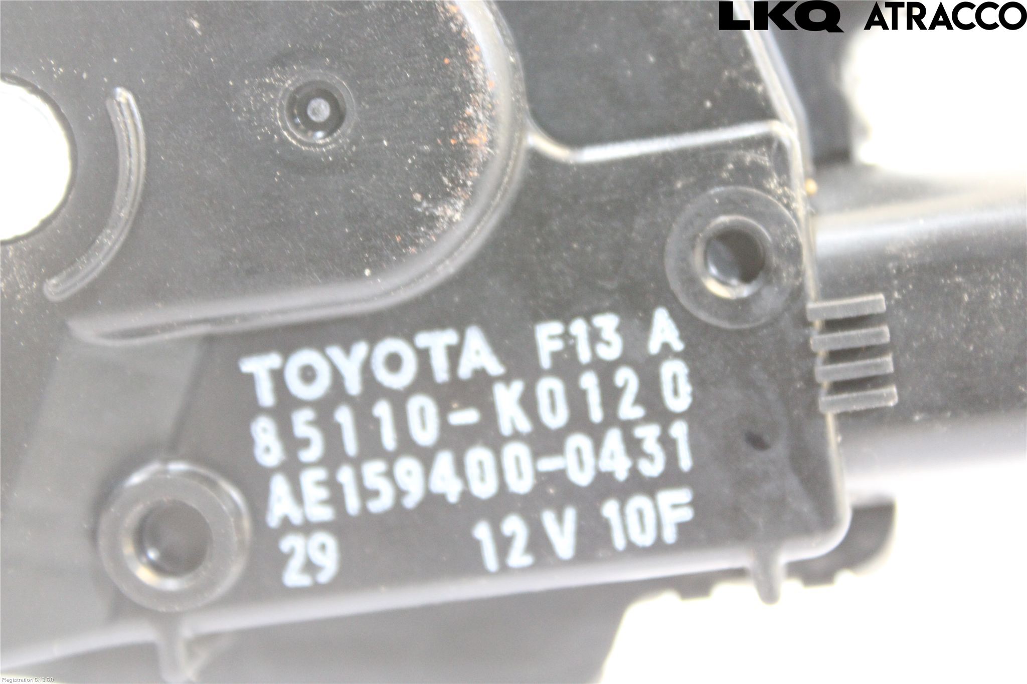 Toyota YARIS CROSS XP21 21- Viskermotor Frontrute