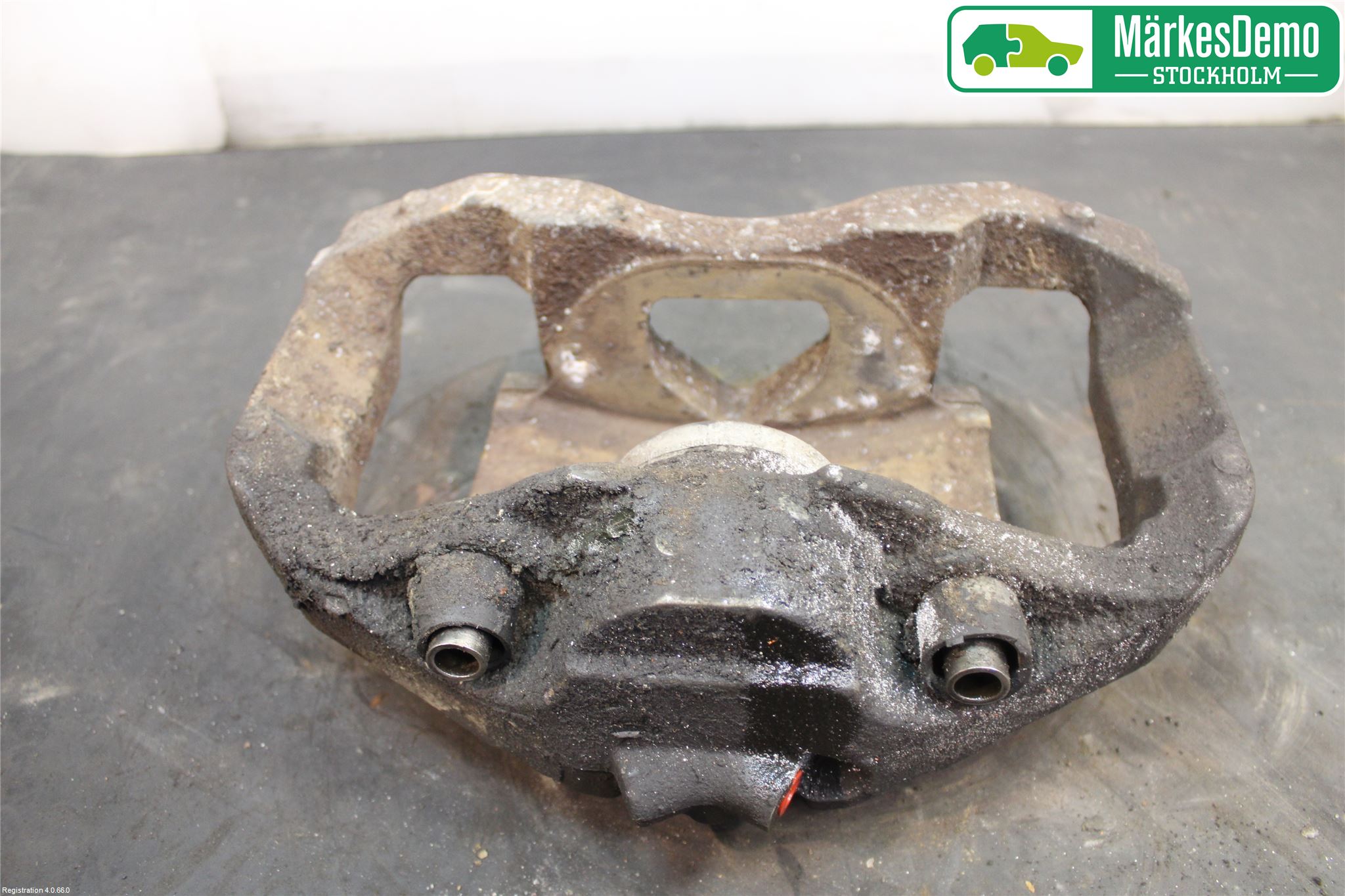 BMW 5 F10/F11/F18 09-17 Bremsecaliper Foran Høyre