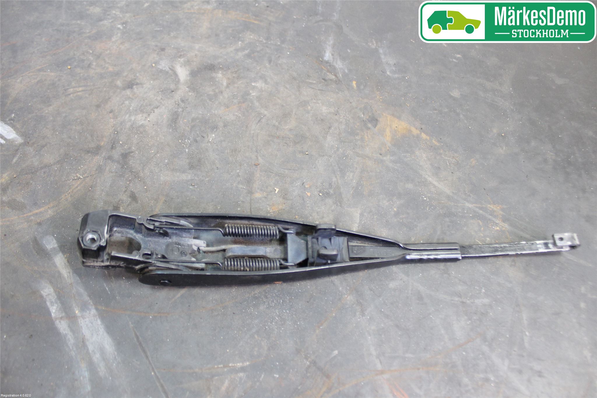 Mercedes-Benz MB 190    (W201) 82-93 Viskerarm-Armer Frontrute