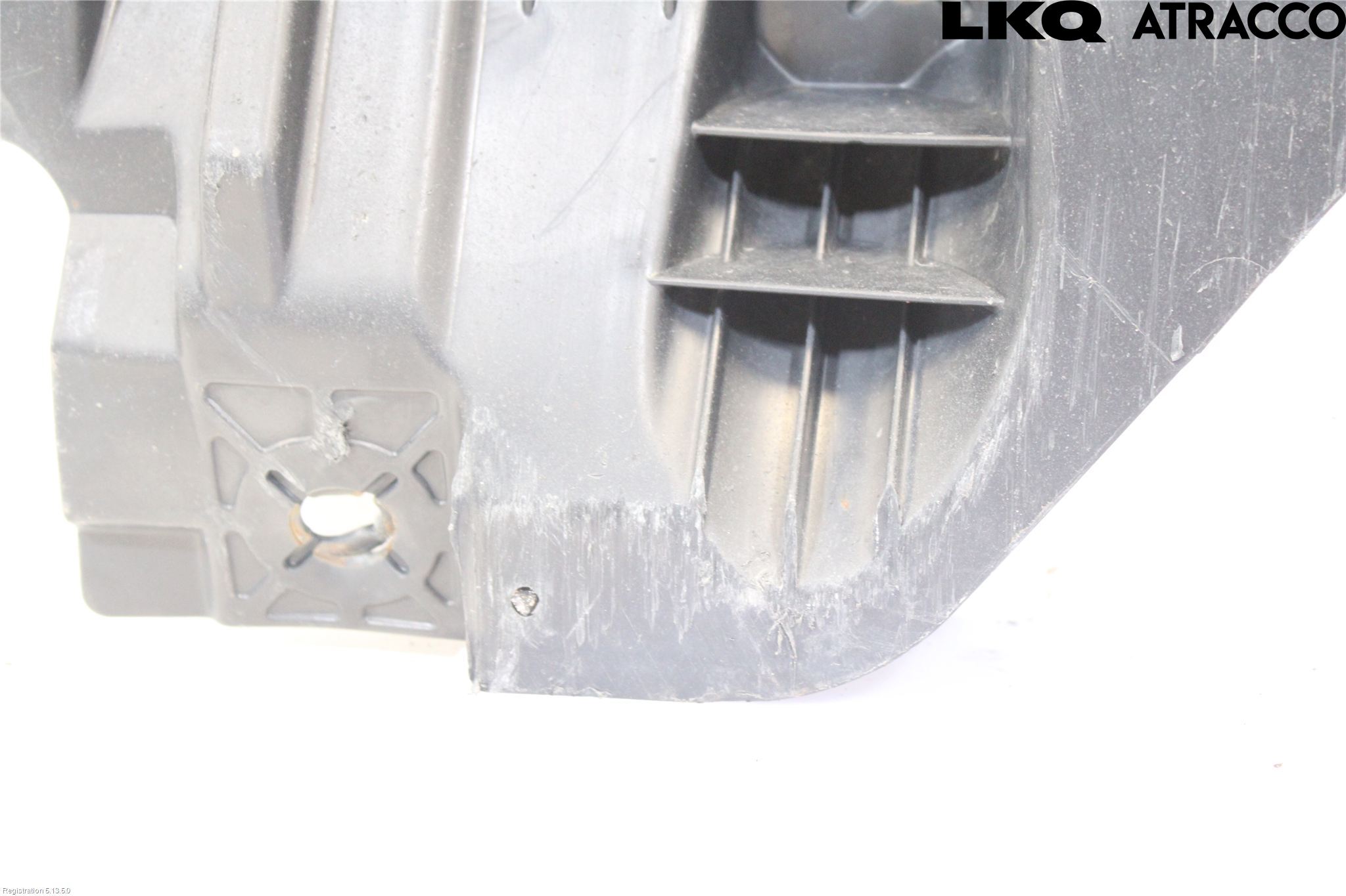 Toyota AURIS 13-19 Støtfanger Foran Midt Del