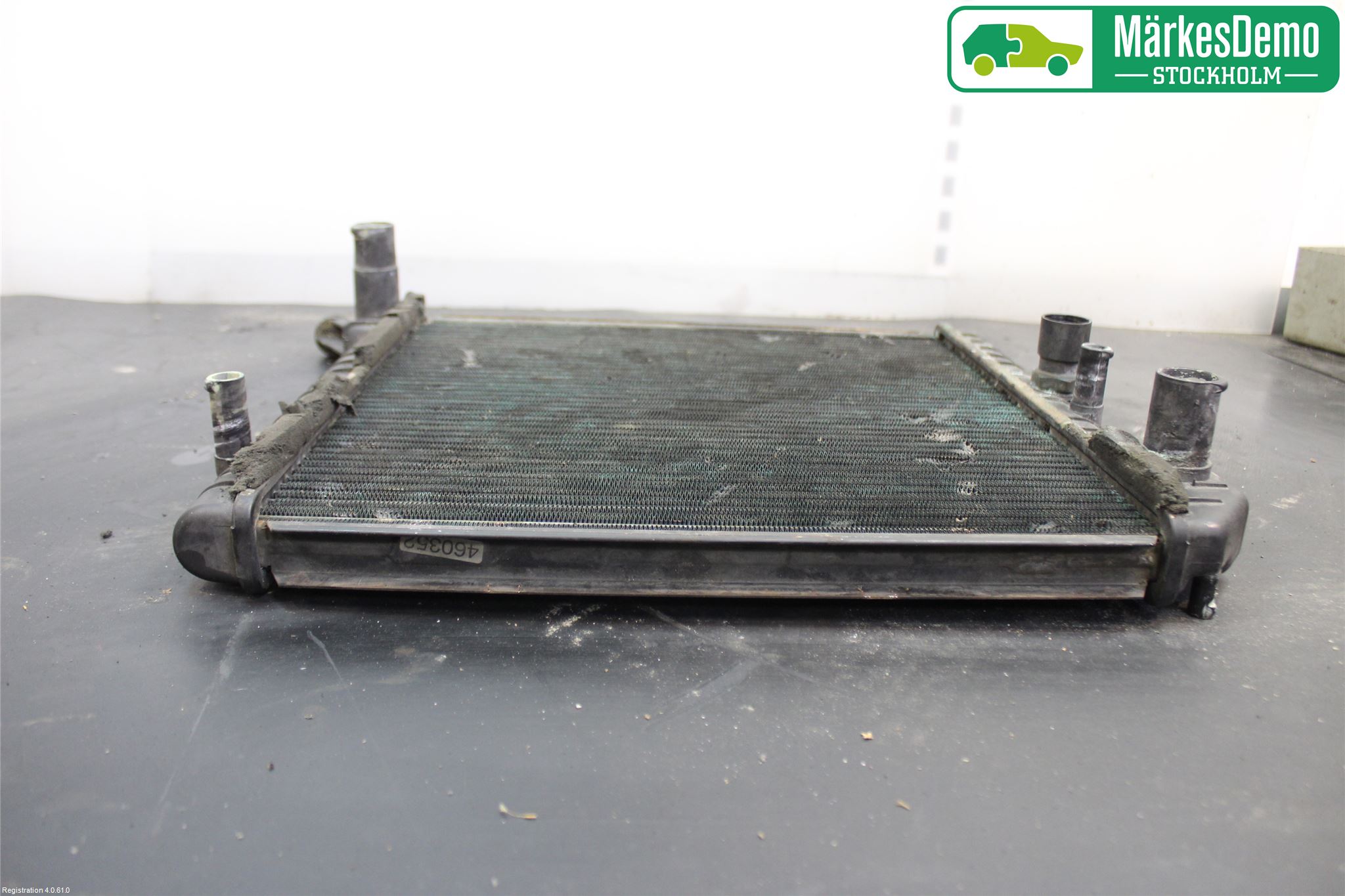 Volvo 460 90-96 Radiator Automat