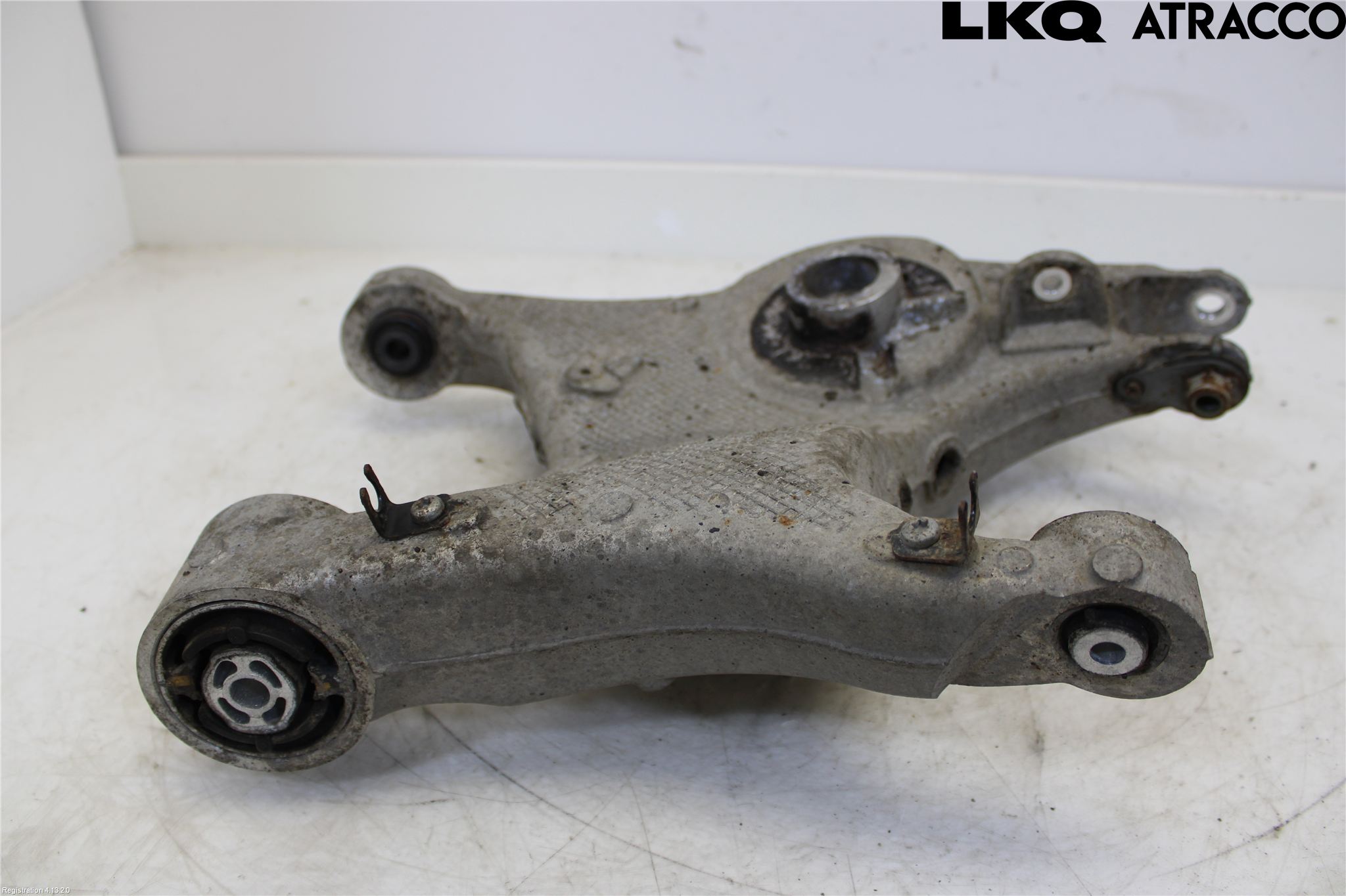 Landrover RANGE ROVER VELAR (L560) 17- Bærearm Bak Venstre