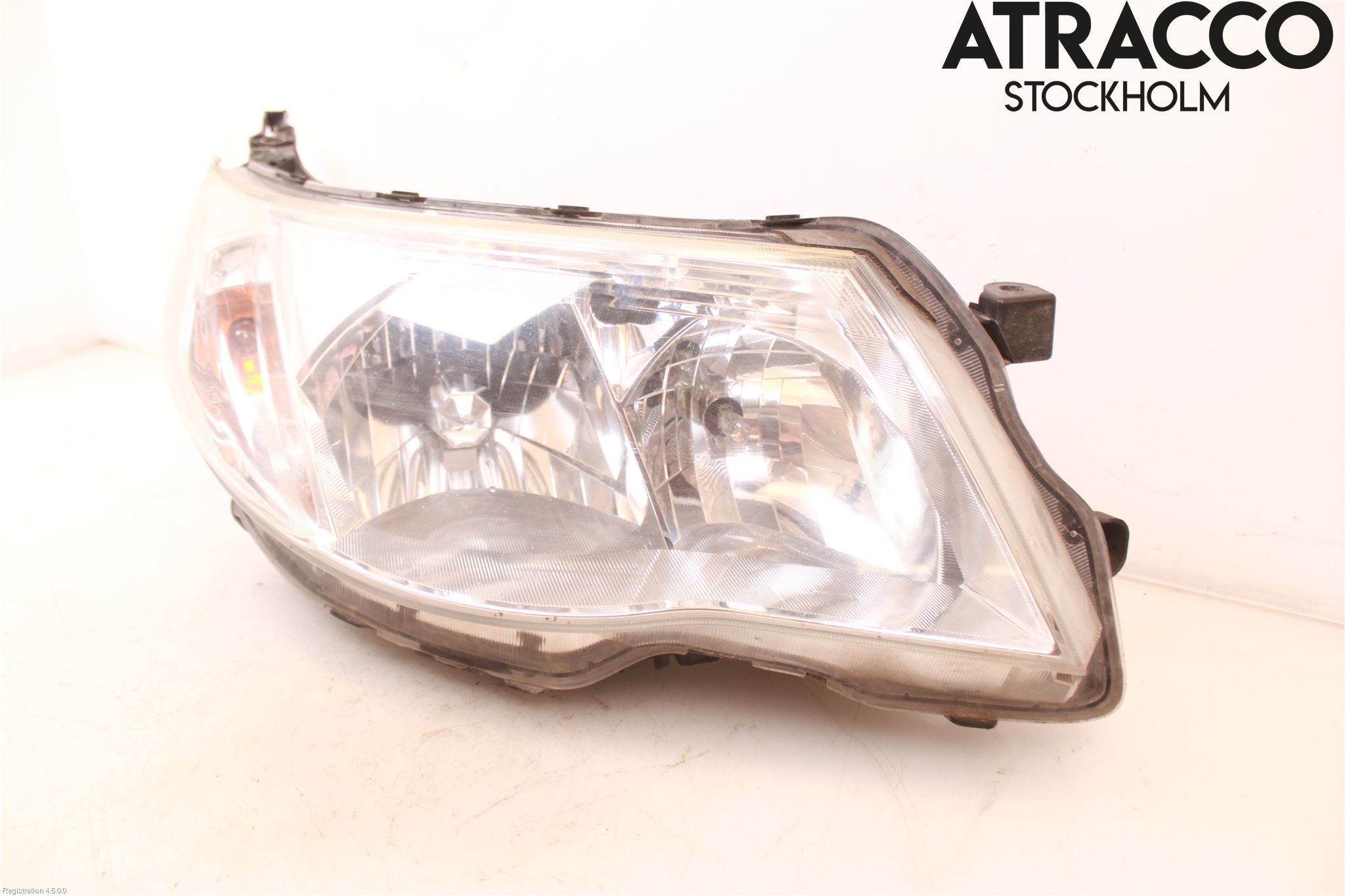 Subaru FORESTER SH  08-13 Frontlykt Høyre