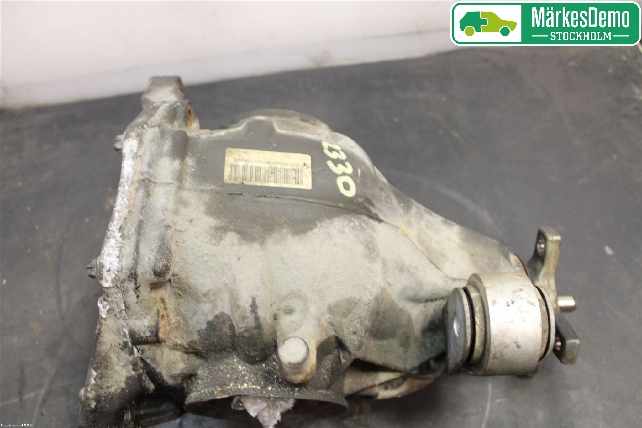 Mercedes-Benz MB E-KLASS (W212) 09-16 Bakaksel Kardang Bak -Diff