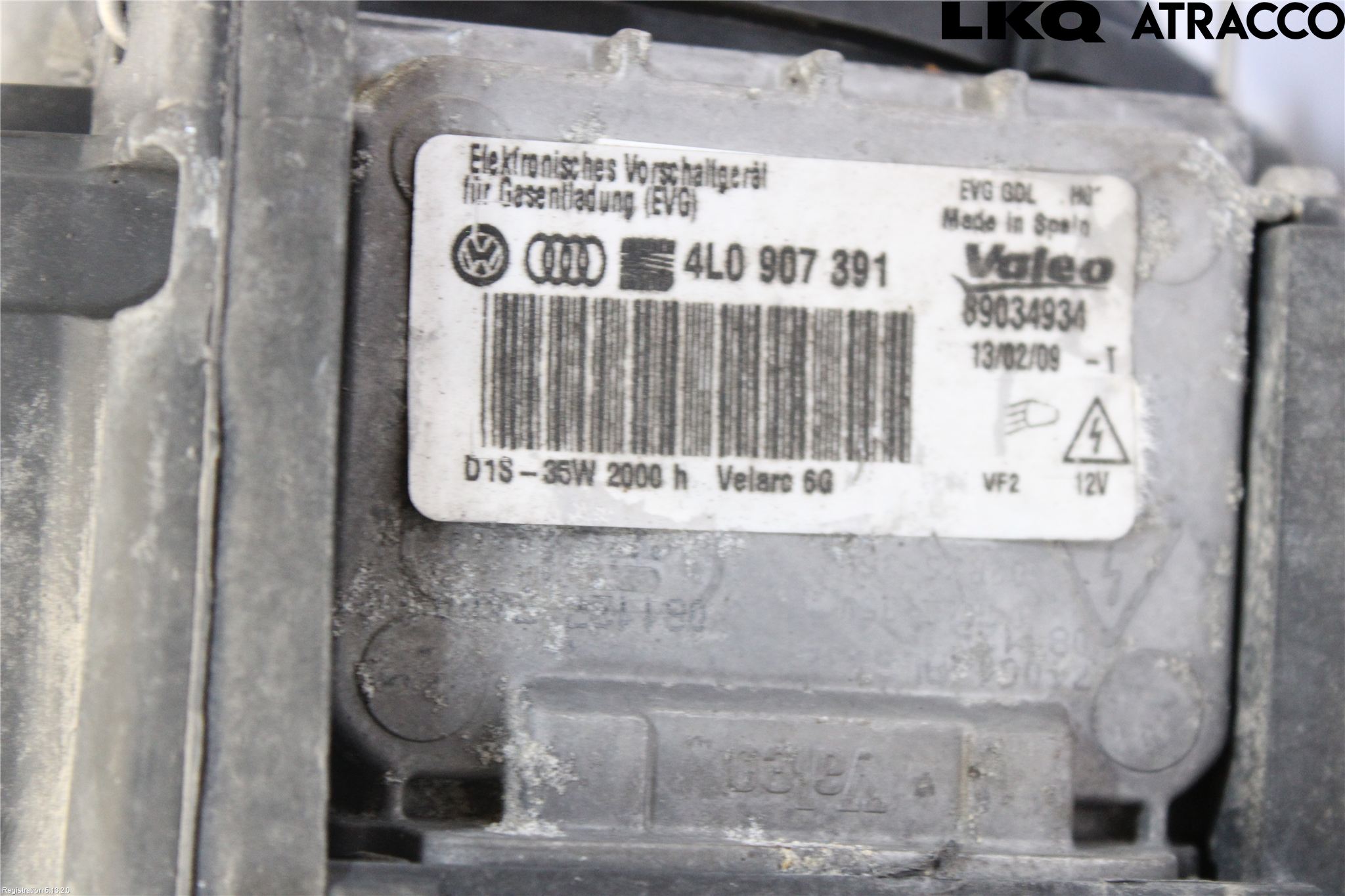 Volkswagen VW PASSAT 05-11 Frontlykt Høyre
