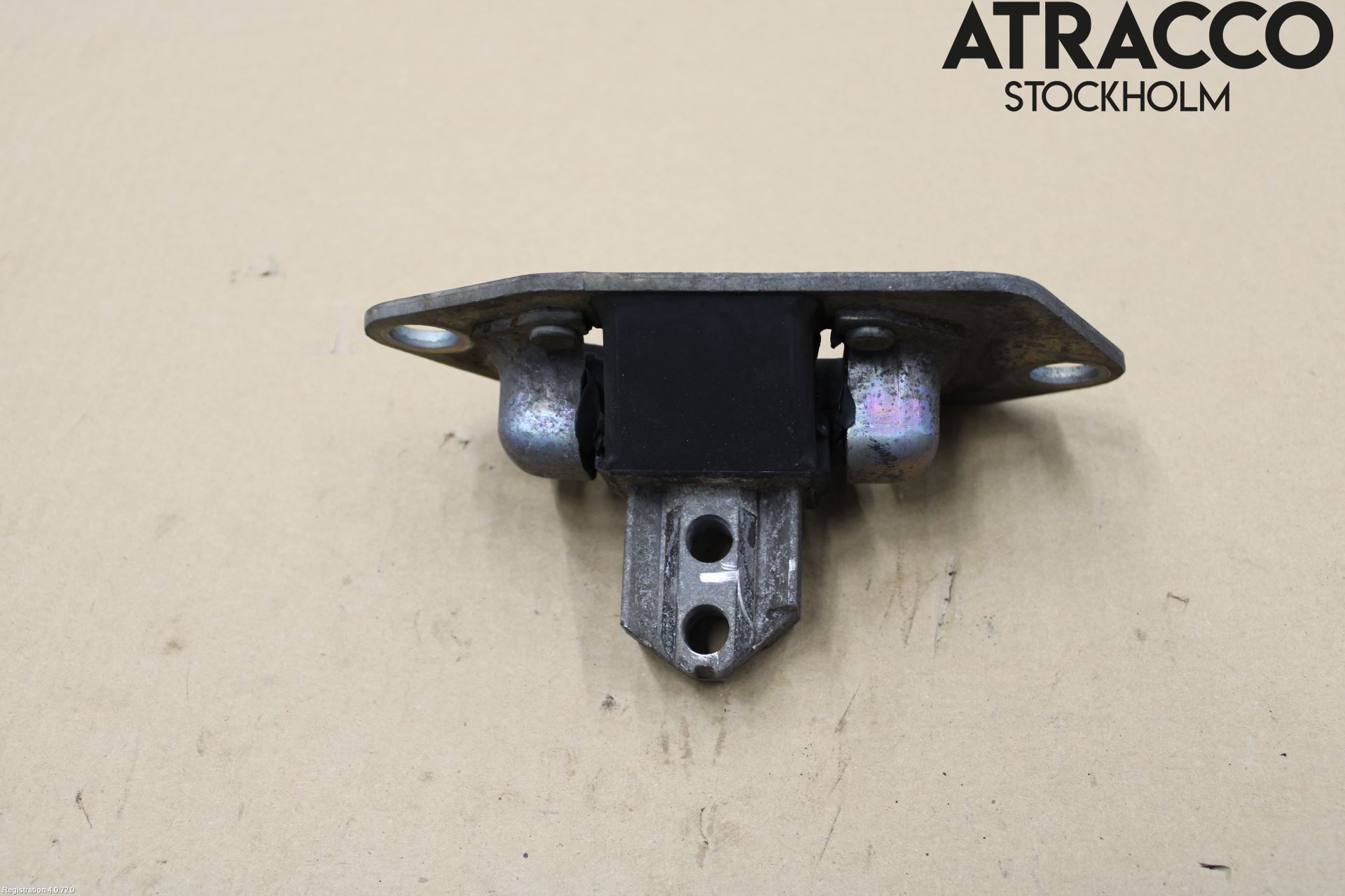 Volvo V70 05-08 Motor Feste Stål-Alu