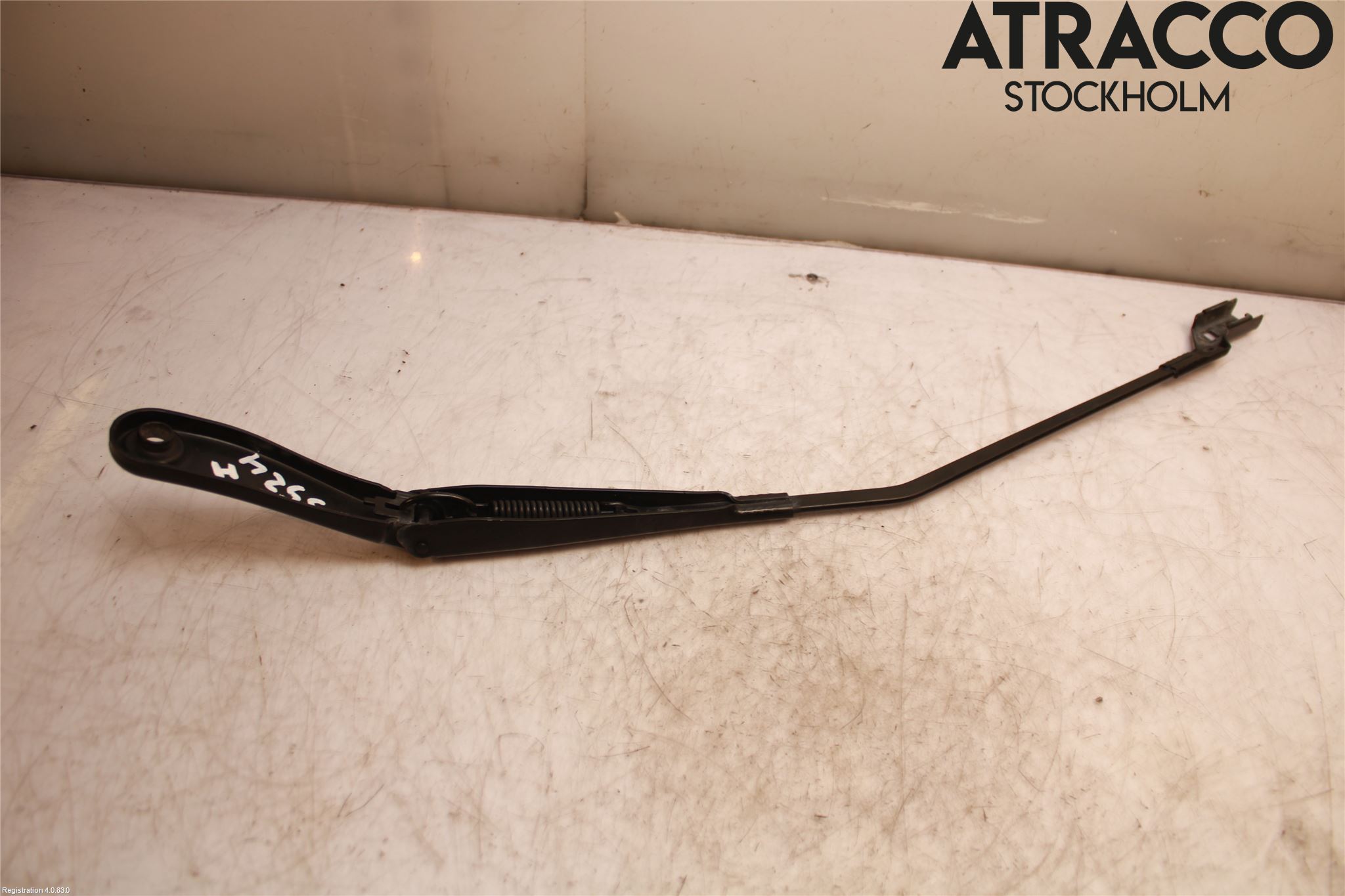 Volvo S60 11-13 Viskerarm-Armer Frontrute