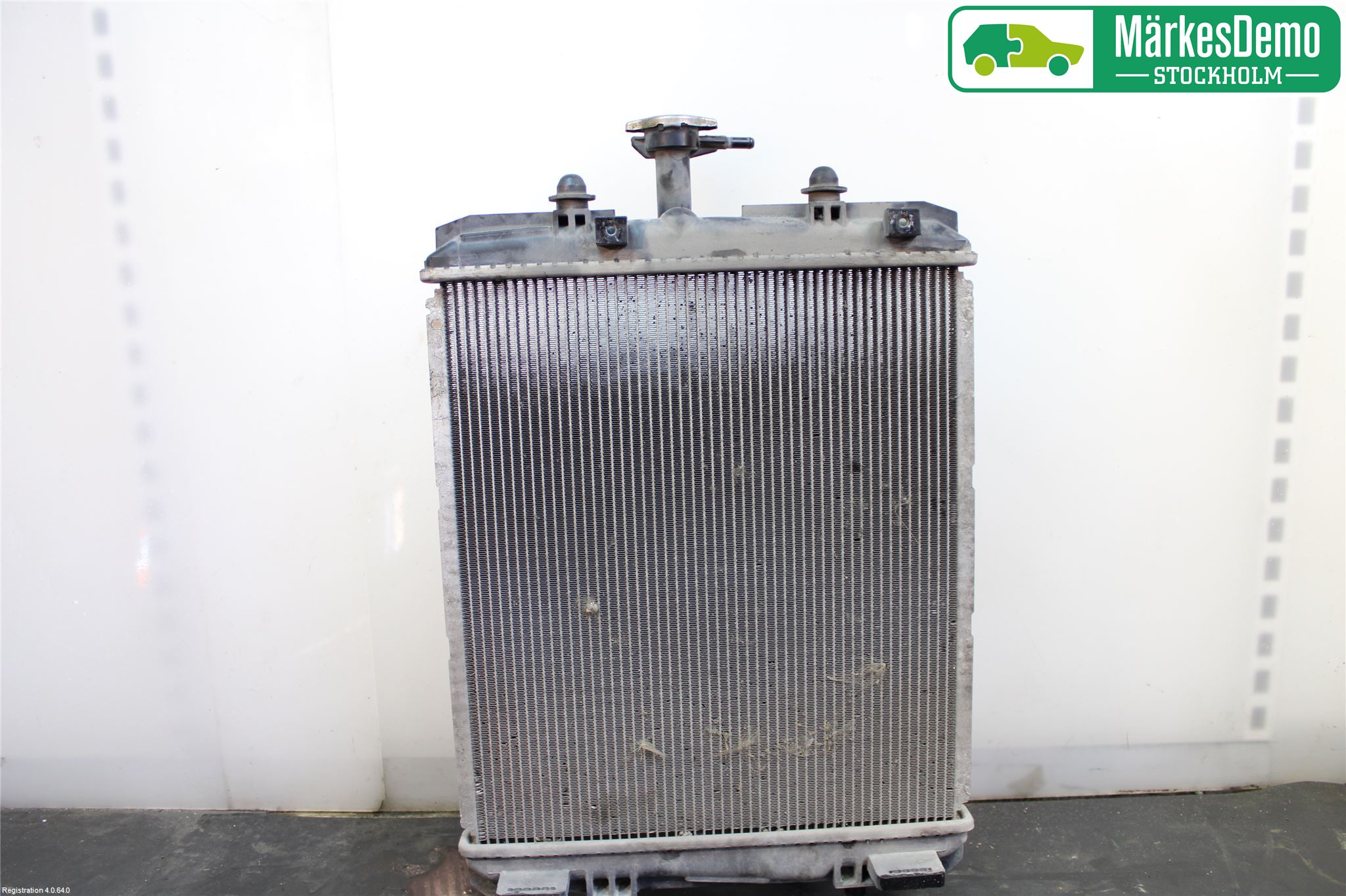 Toyota AYGO 06-14 Radiator Manuell