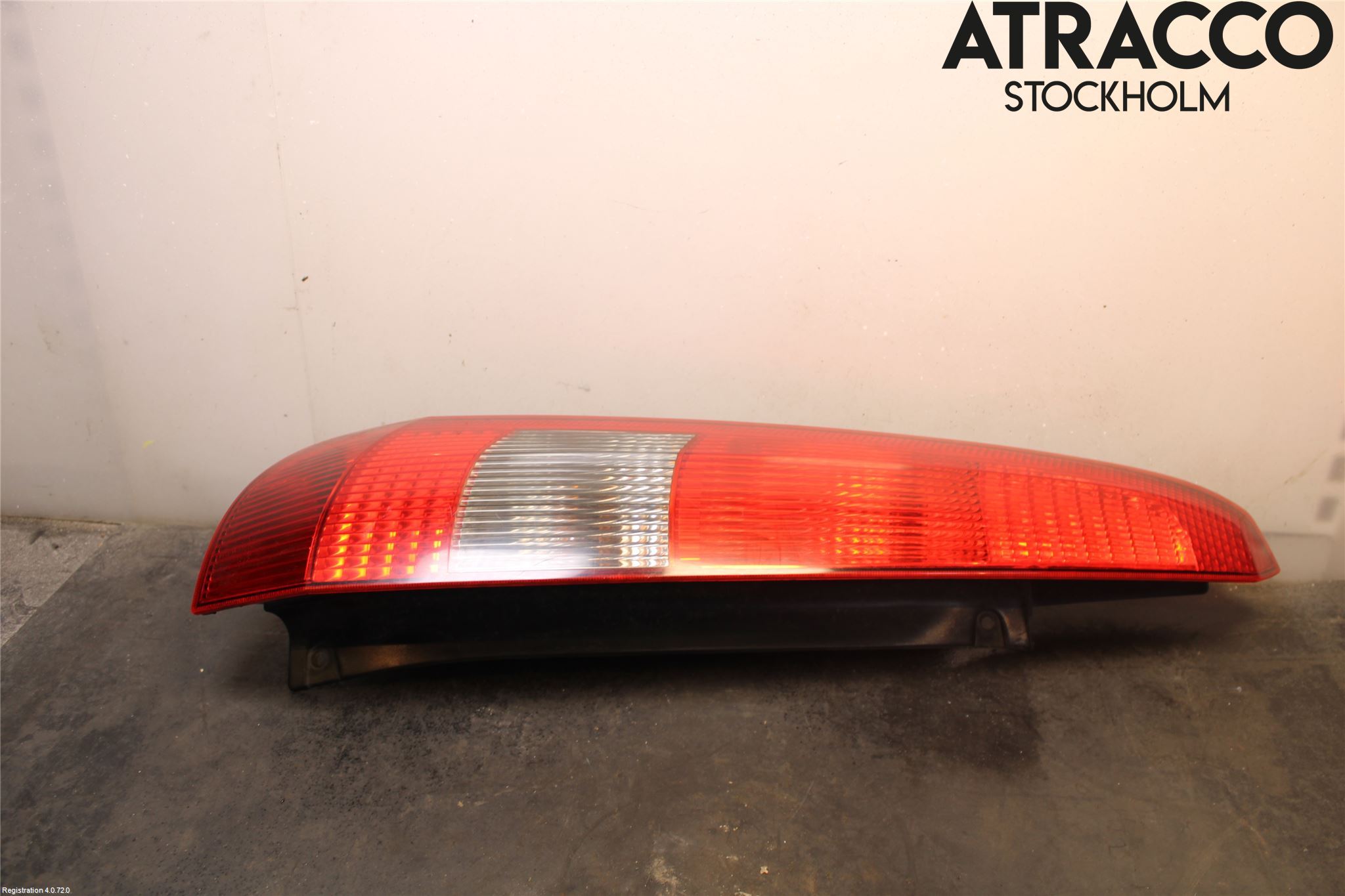 Ford FIESTA     02-05 Baklykt Venstre
