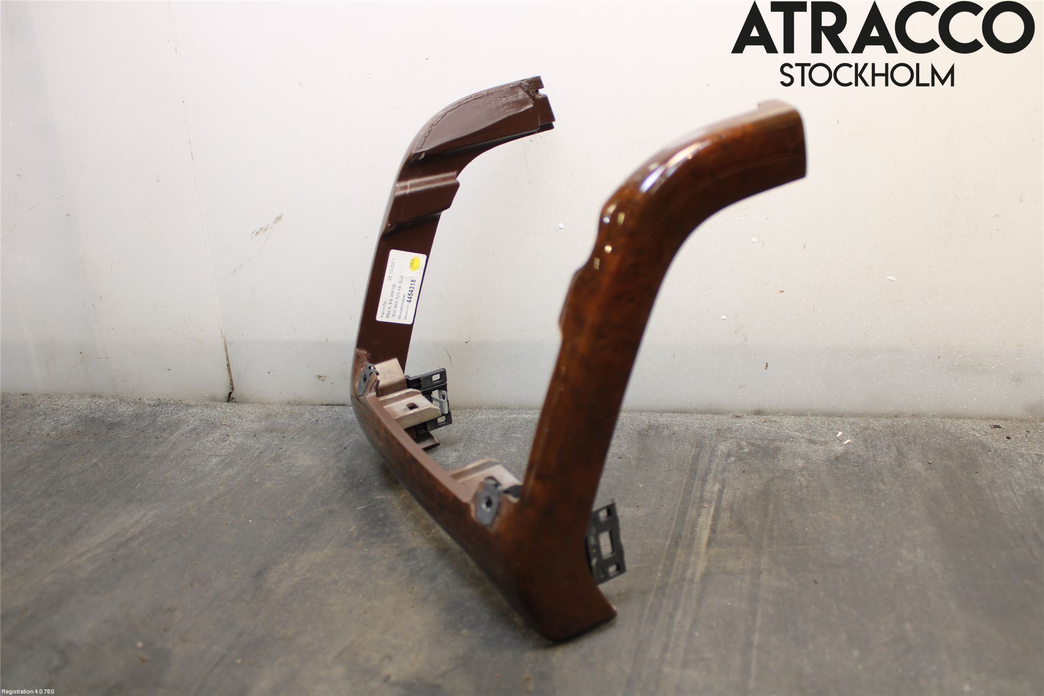 Volkswagen VW PHAETON Instrumentkonsoll Gulv