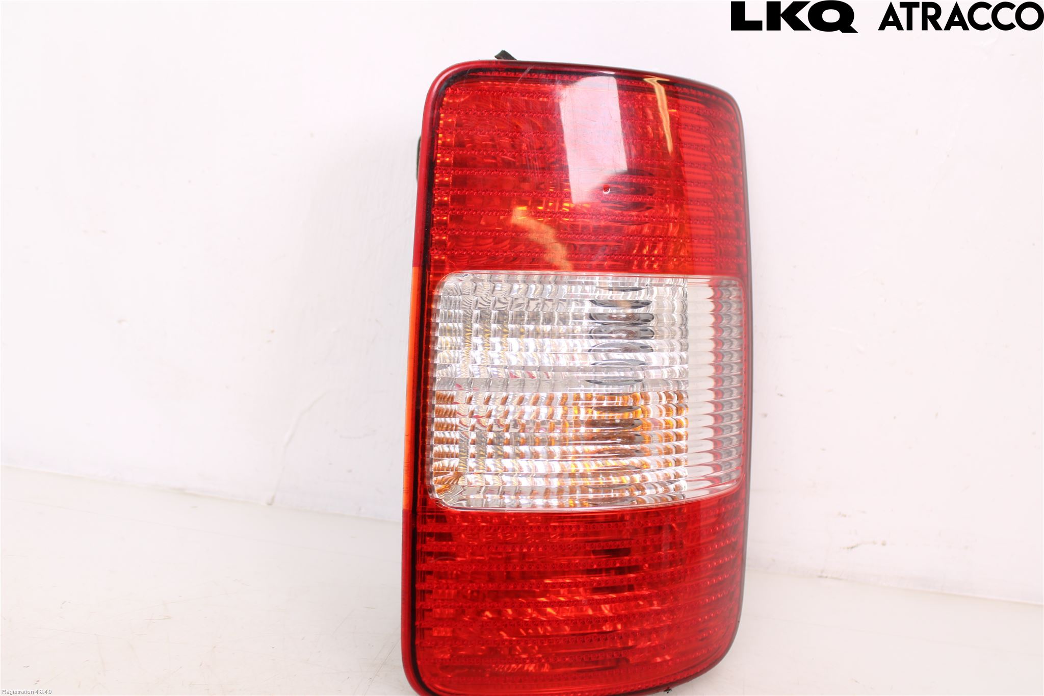 Volkswagen VW CADDY      04-10 Baklykt Høyre