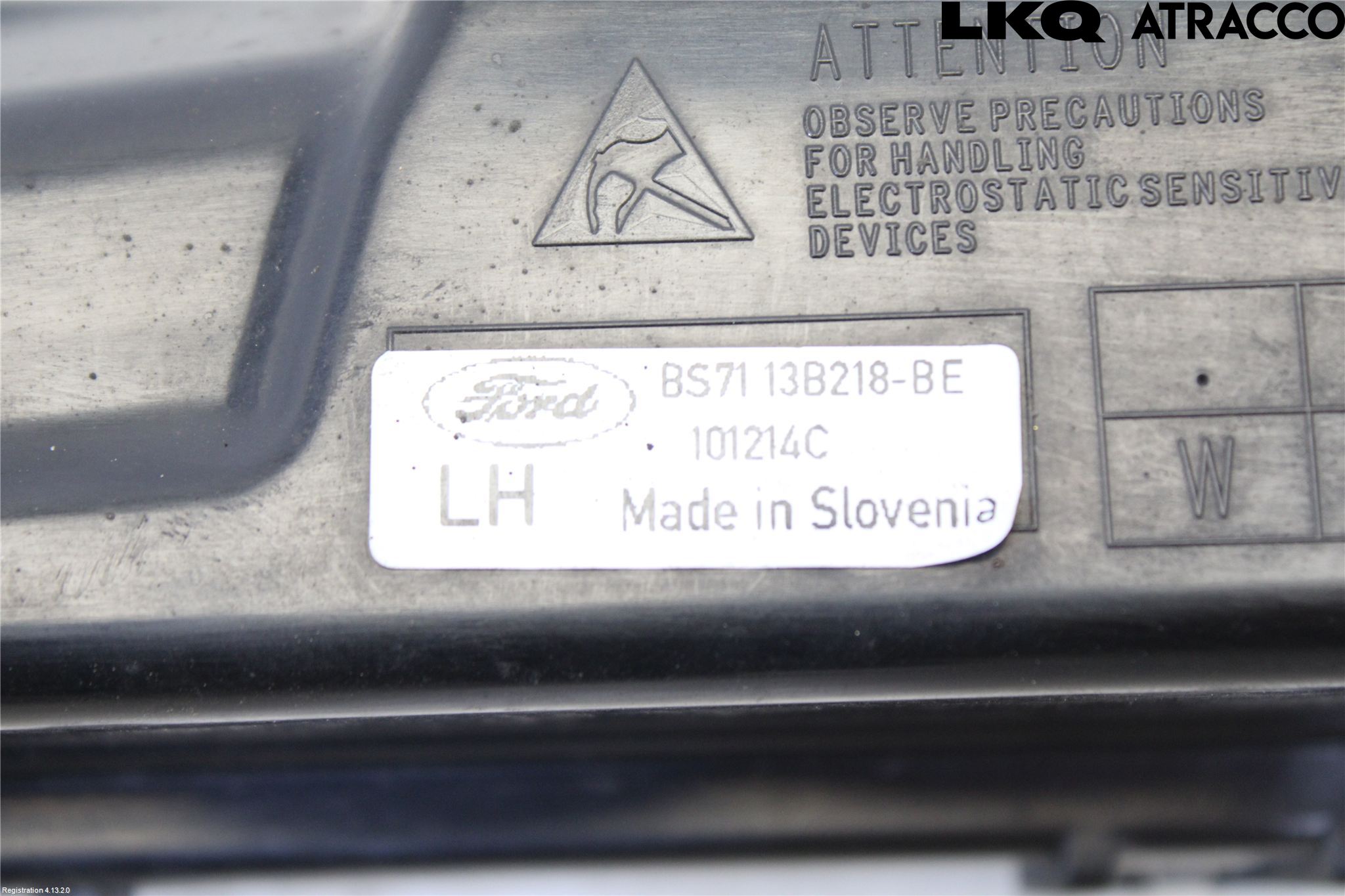 Ford MONDEO 07-15 Parklykt Foran Venstre