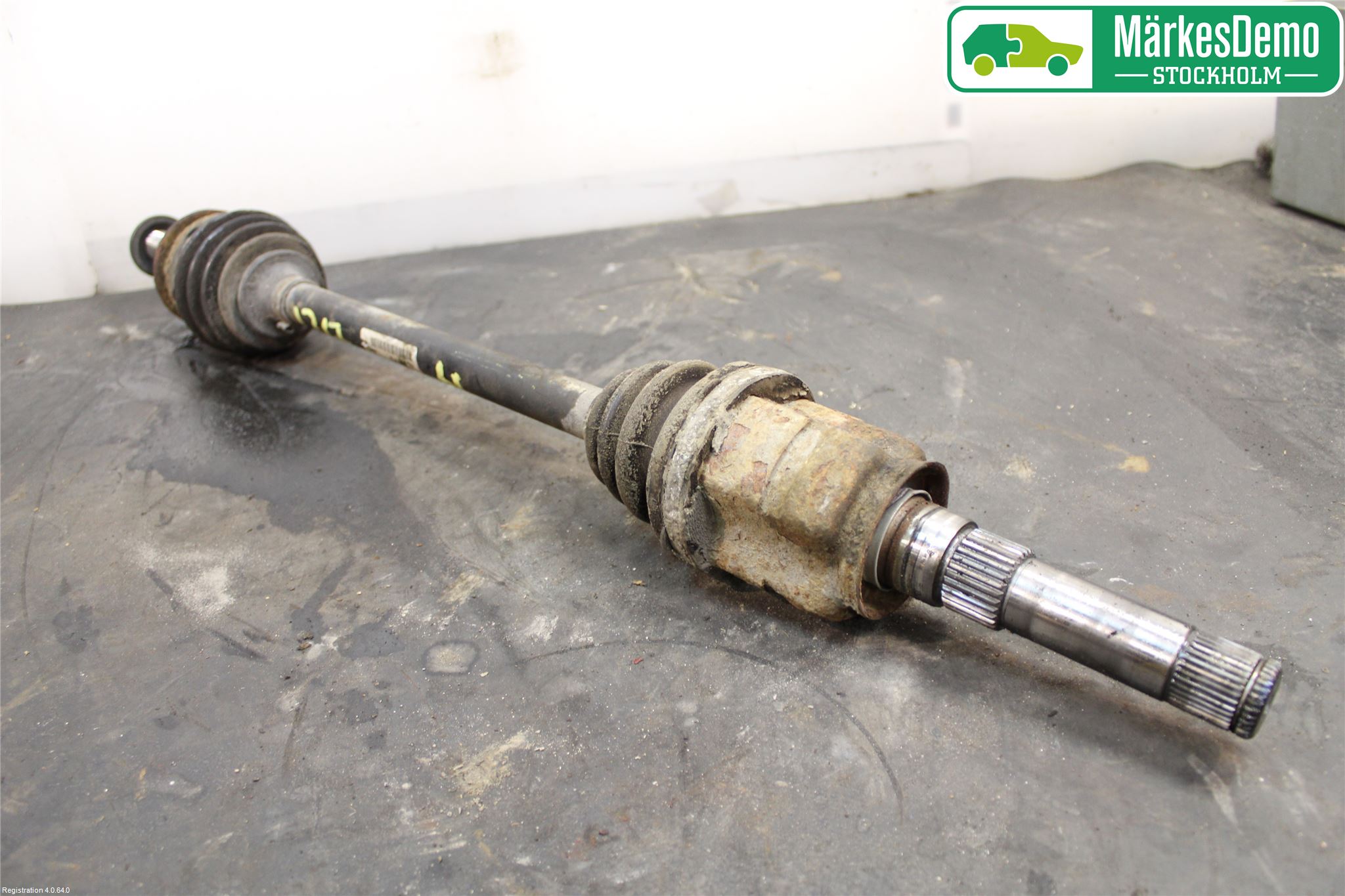 Opel INSIGNIA 09-16 Drivaksel Bak Kompl Venstre
