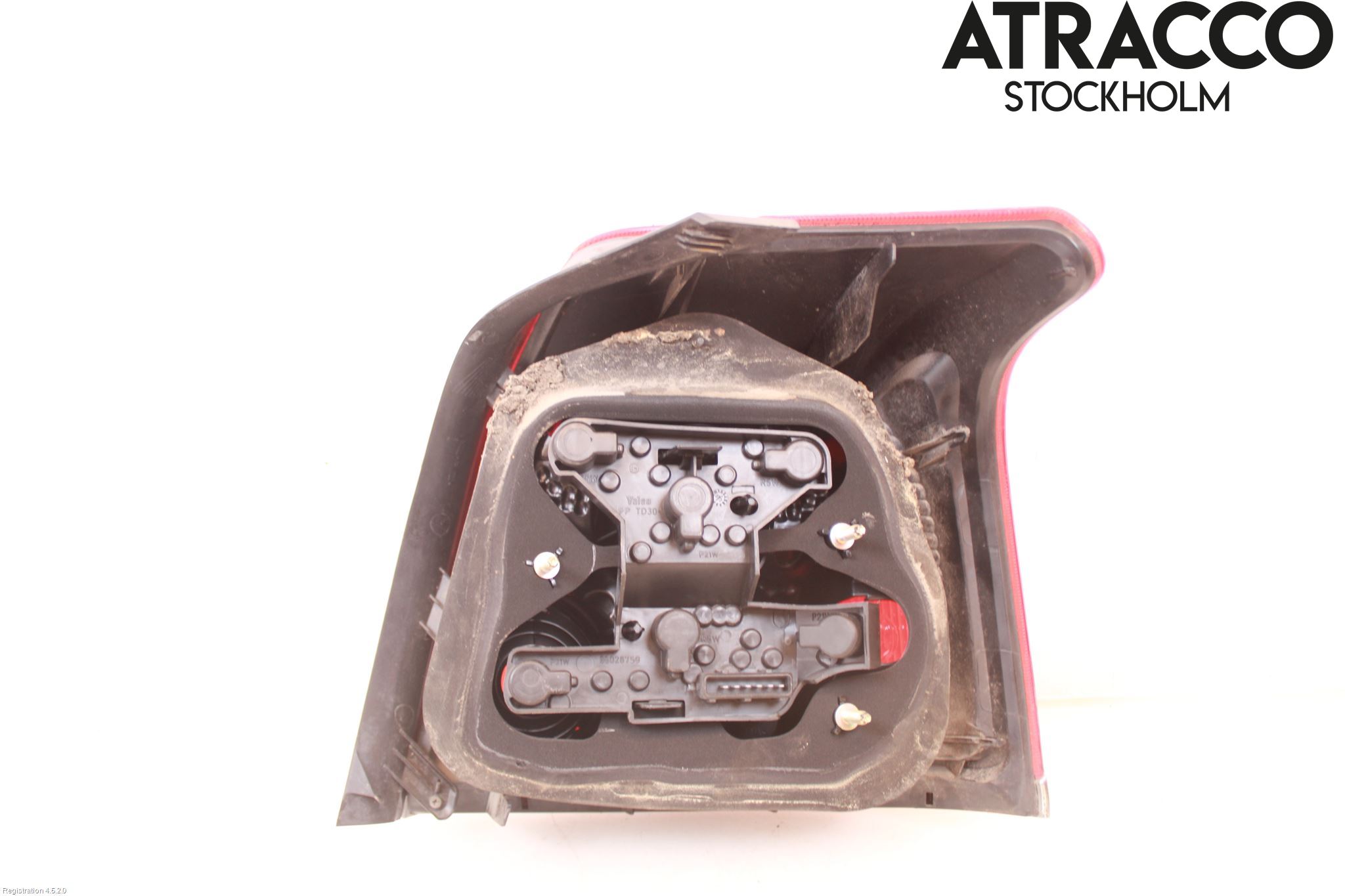 Toyota AVENSIS 03-06 Baklykt Venstre