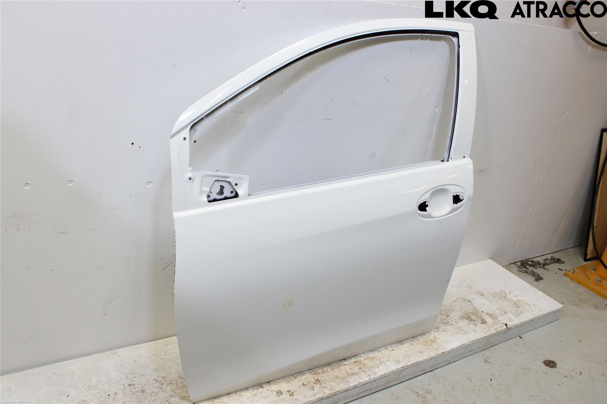 Toyota YARIS XP130 12-14 Dør 4D Foran Venstre