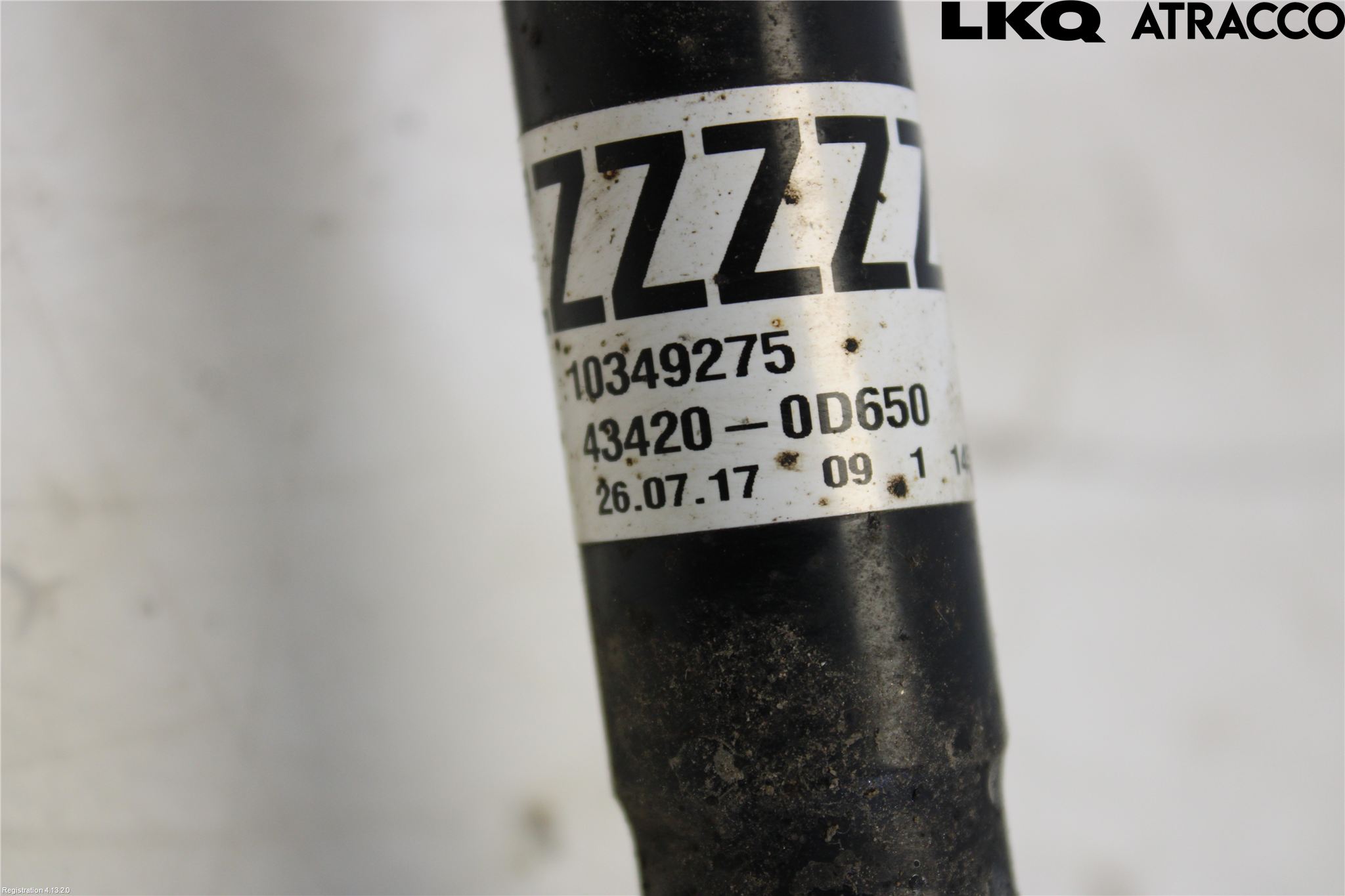 Toyota YARIS XP130 15-20 Drivaksel Foran Kompl Venstre