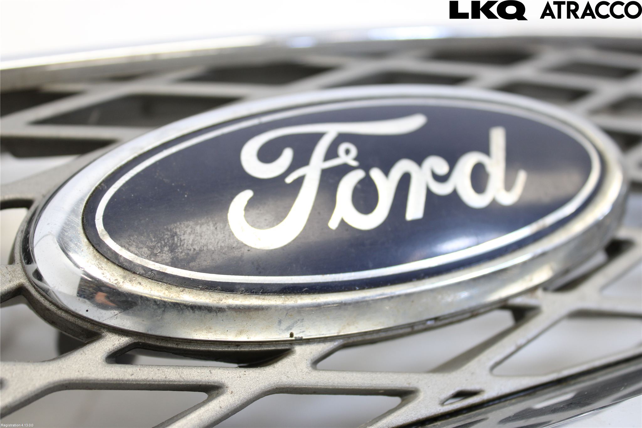 Ford MONDEO     01-06 Grilldel Midt